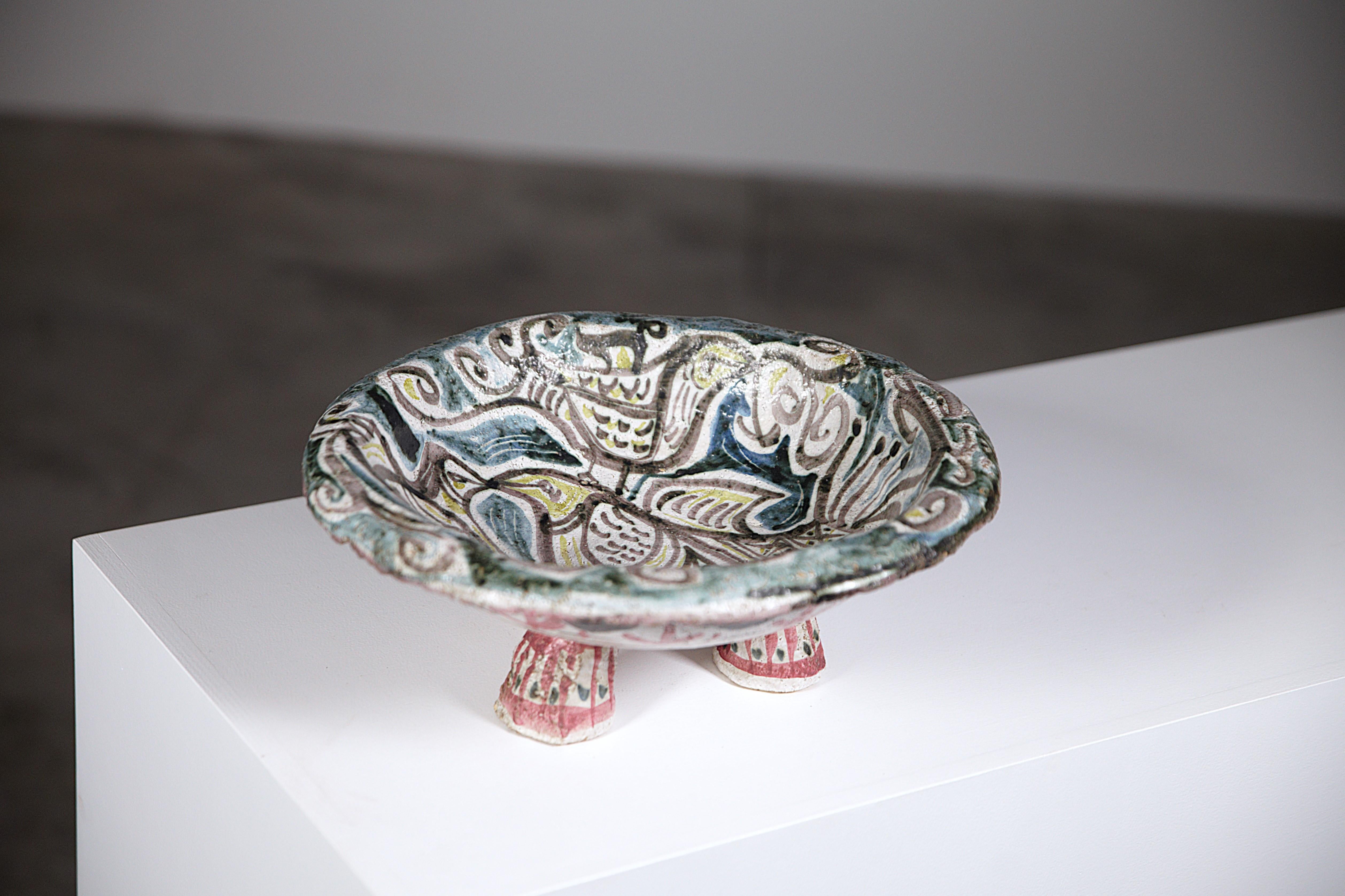 A Tripod Ceramic Bowl by François Goalec Brittany France 1960s For Sale 4