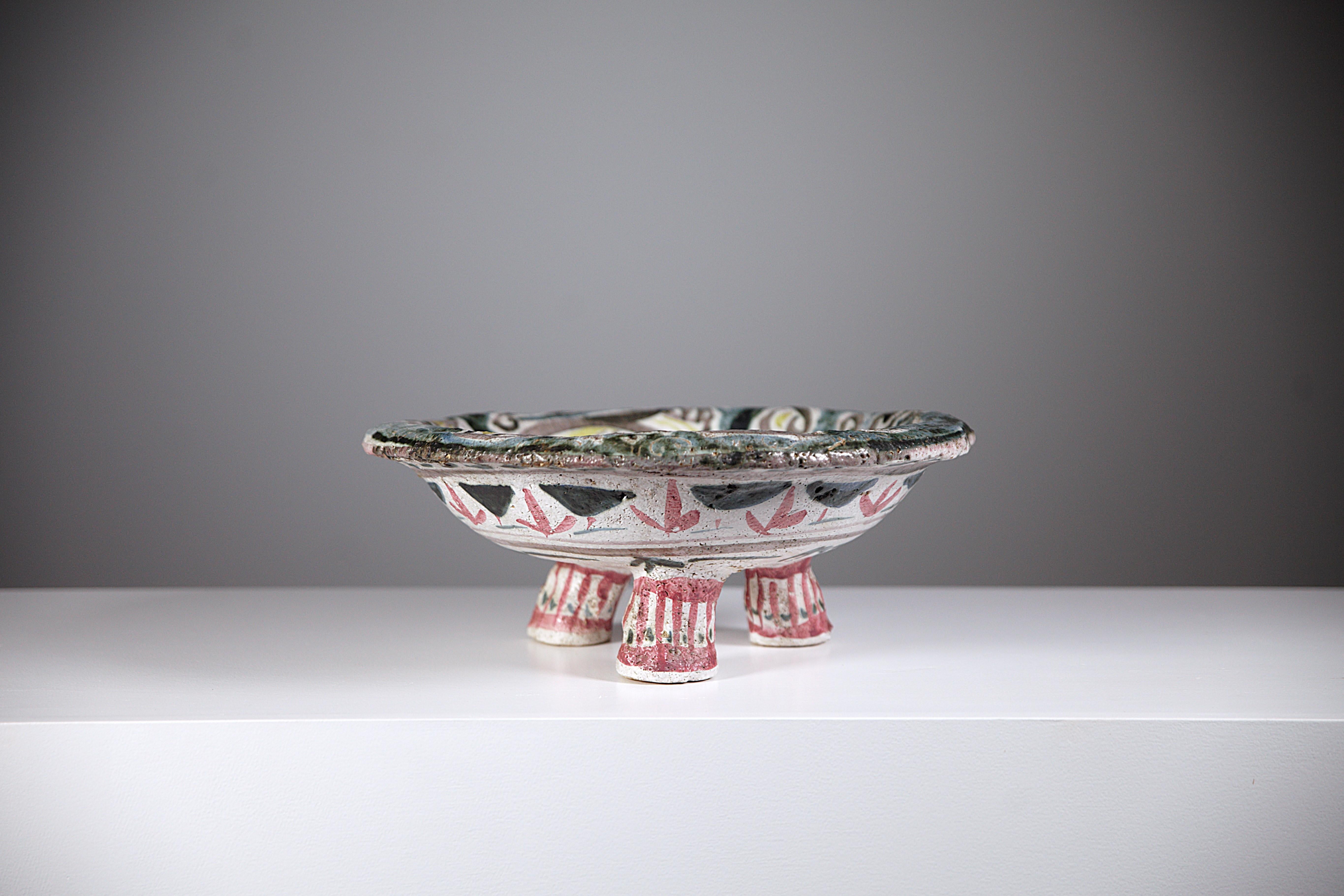 A Tripod Ceramic Bowl by François Goalec Brittany France 1960s For Sale 7