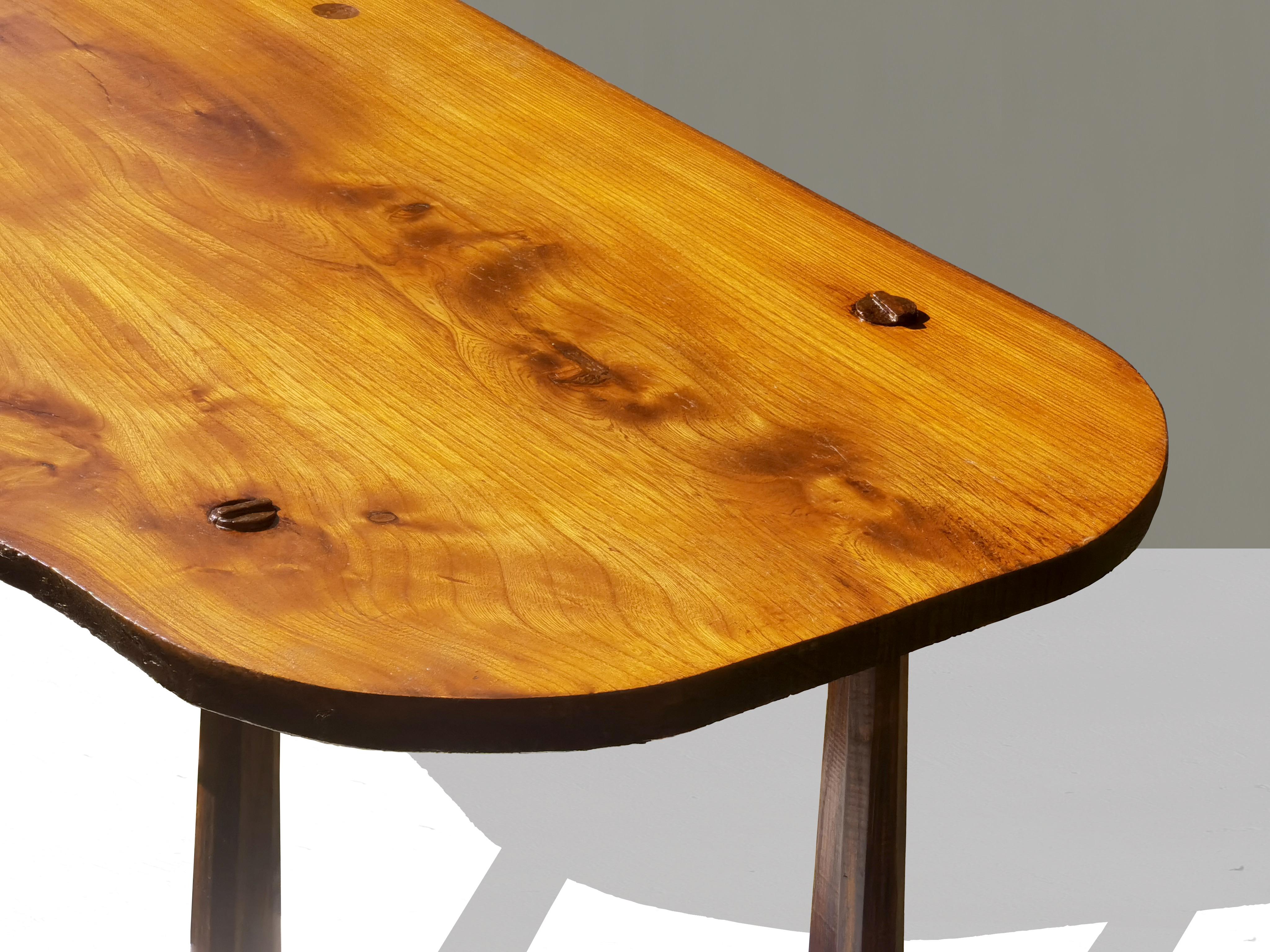 TAVOLO DA CAFFÈ BRUTALISTA RUSTICO DEL MEDIOCENTO-MODERNO, Francia, 1950 In condizioni buone in vendita a PARIS, FR