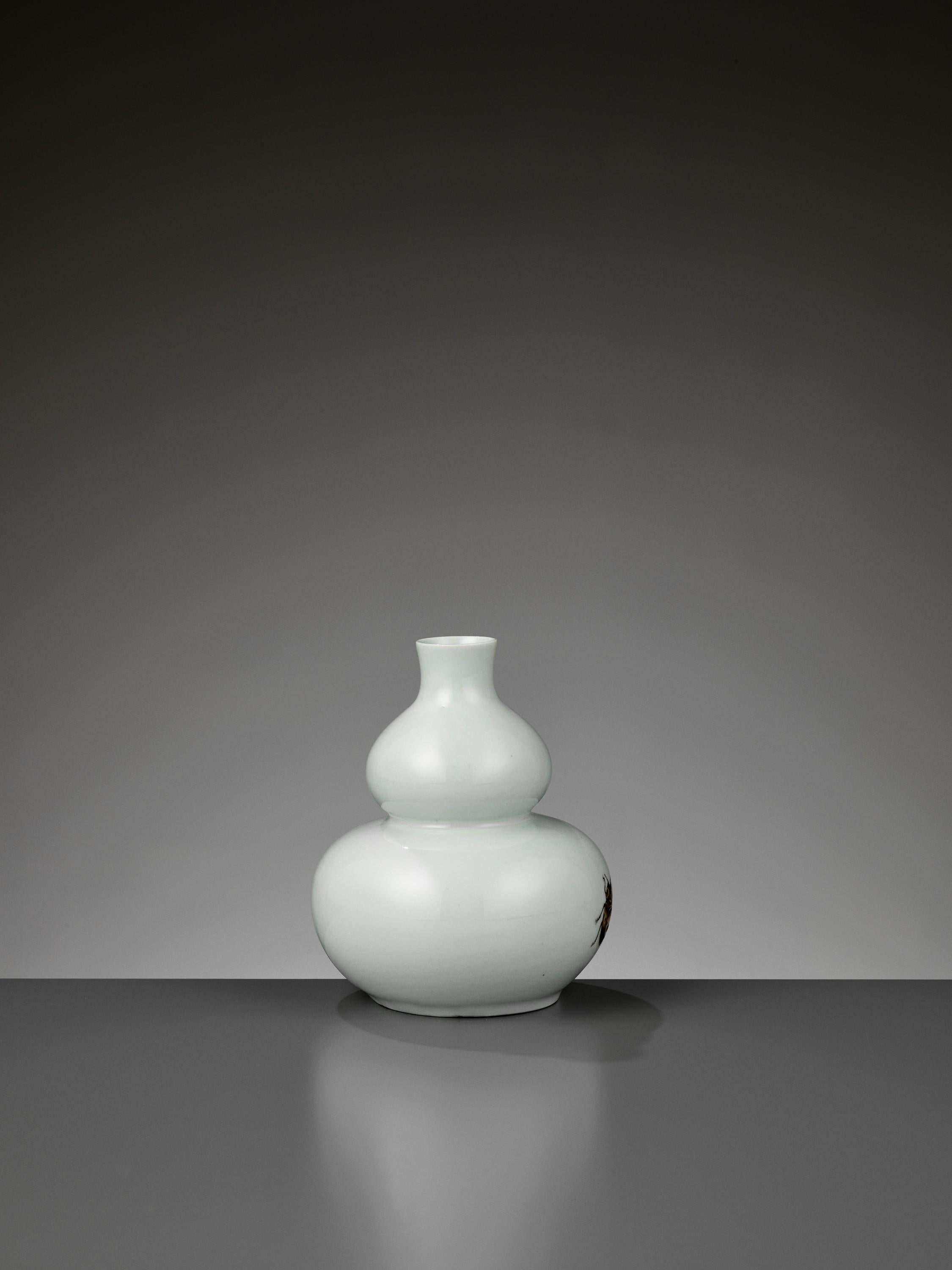 ‘Trompe L’oeil’ Porcelain Double-Gourd Vase by Middle Kingdom Porcelain For Sale 1