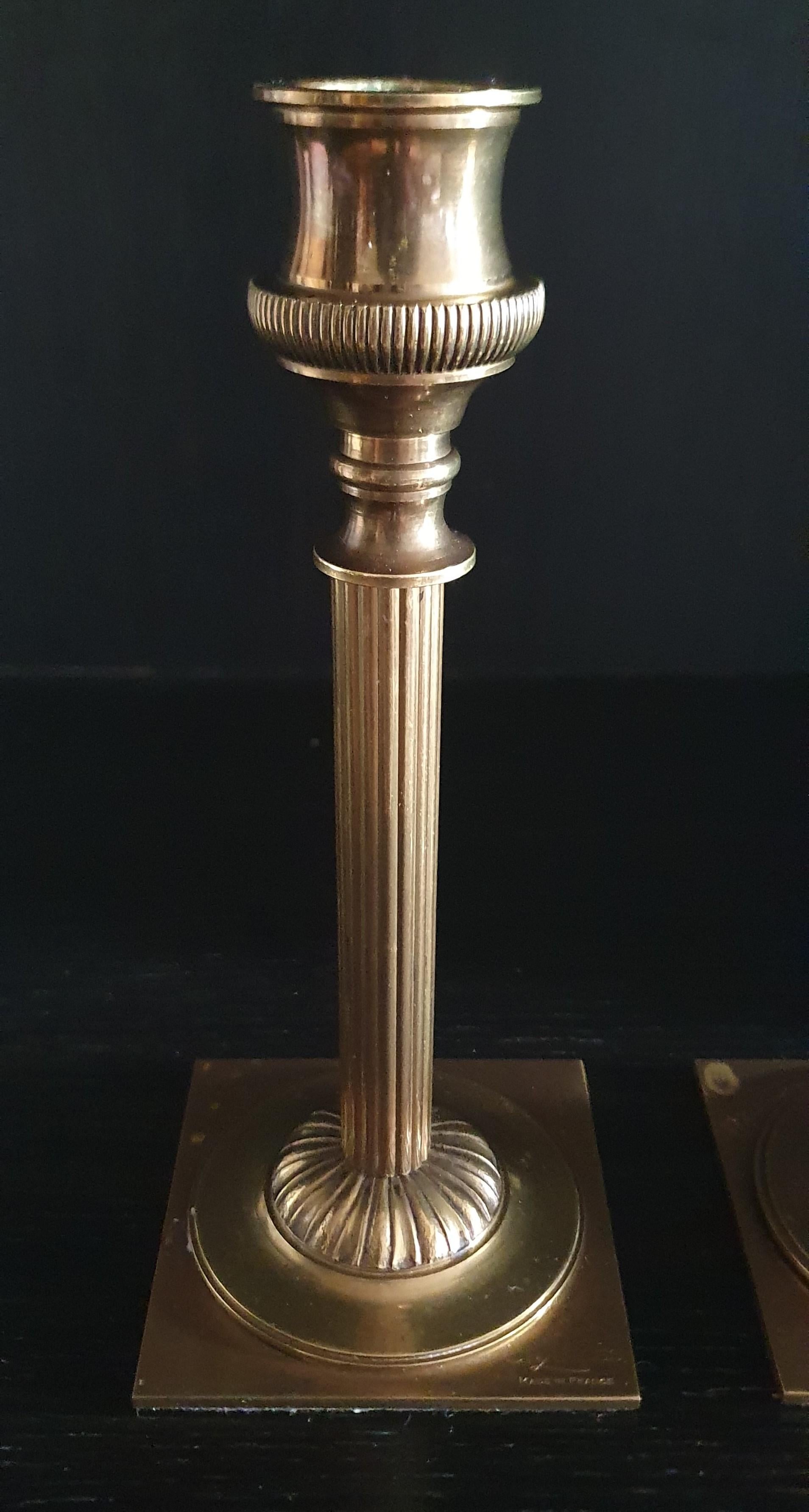 Un par de candelabros de bronce de la Maison Charles, únicos en su género y hechos a mano en venta 4
