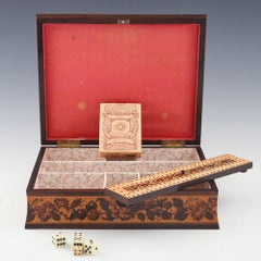 Scatola da gioco di Tunbridge Ware con immagine intarsiata del castello di Eridge, 1870 ca.