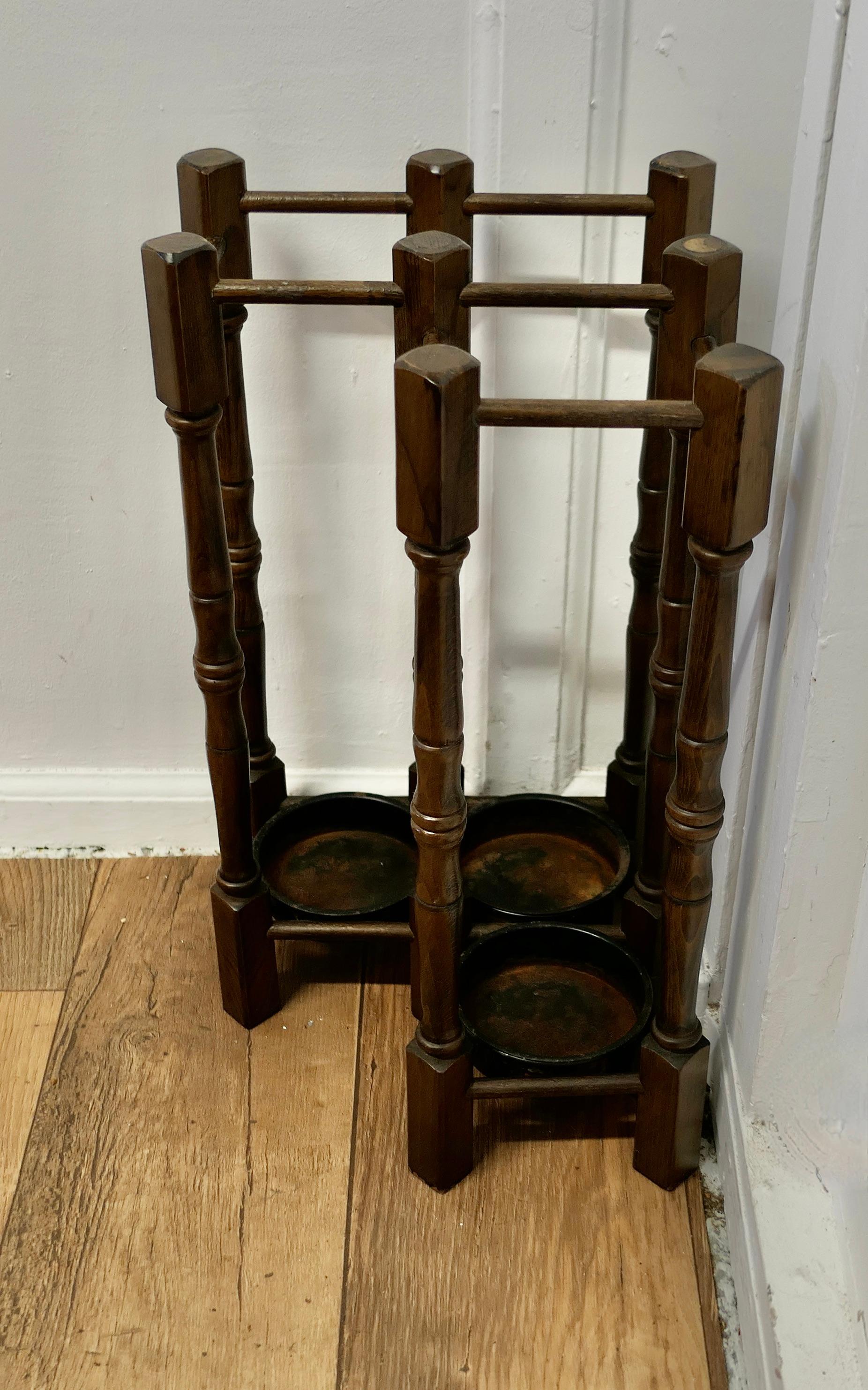 Early 20th Century A Turned Beech Corner Stick and Umbrella Stand For Sale