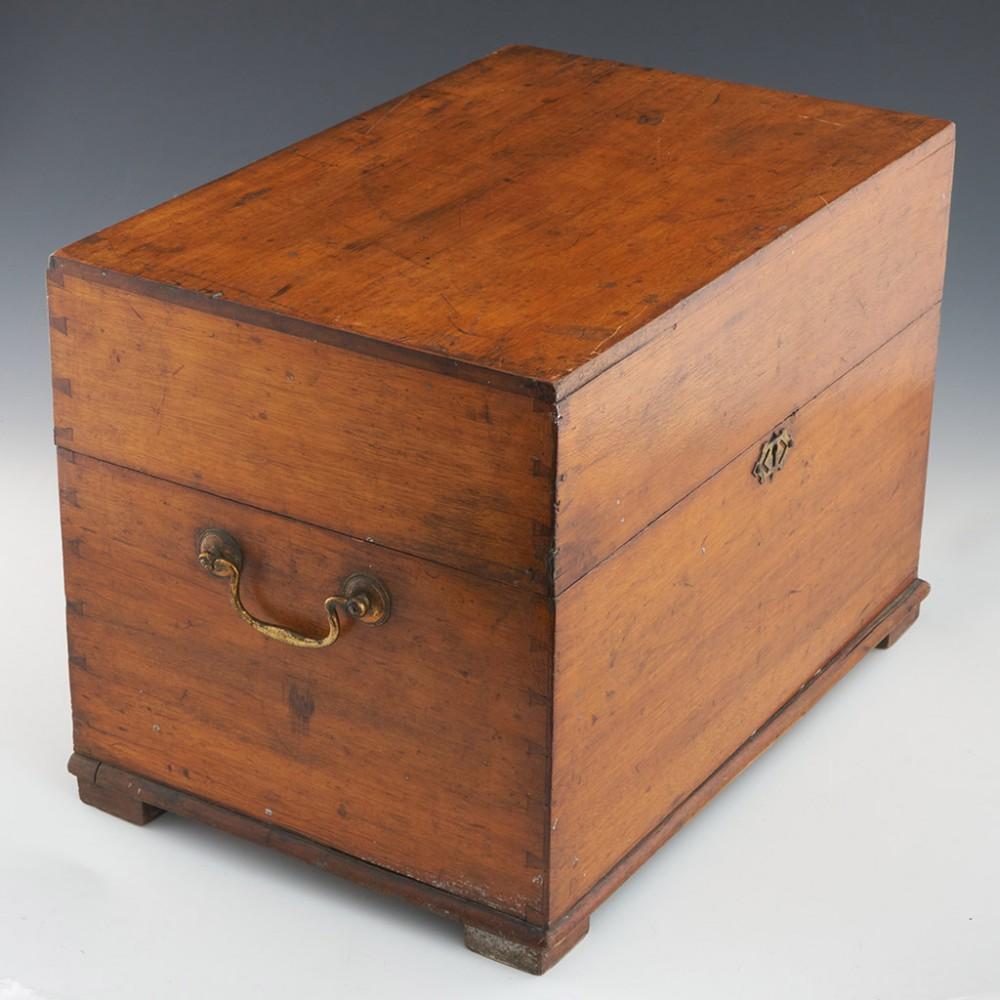 Early 19th Century A Twelve Bottle Grog Box For Sale