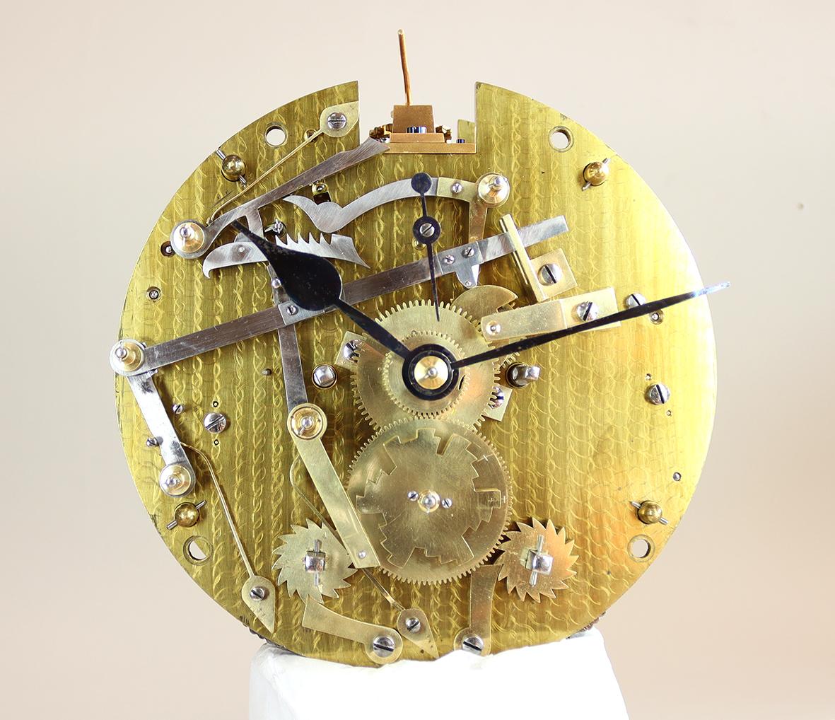 A Twin Fusee Ships Striking Bulkhead Clock In Good Condition For Sale In Amersham, GB