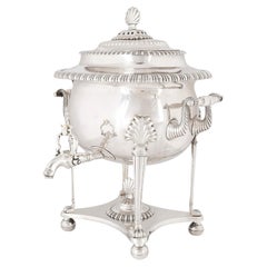 Samovar inglés antiguo de dos asas bañado en plata, Londres, finales del siglo XIX