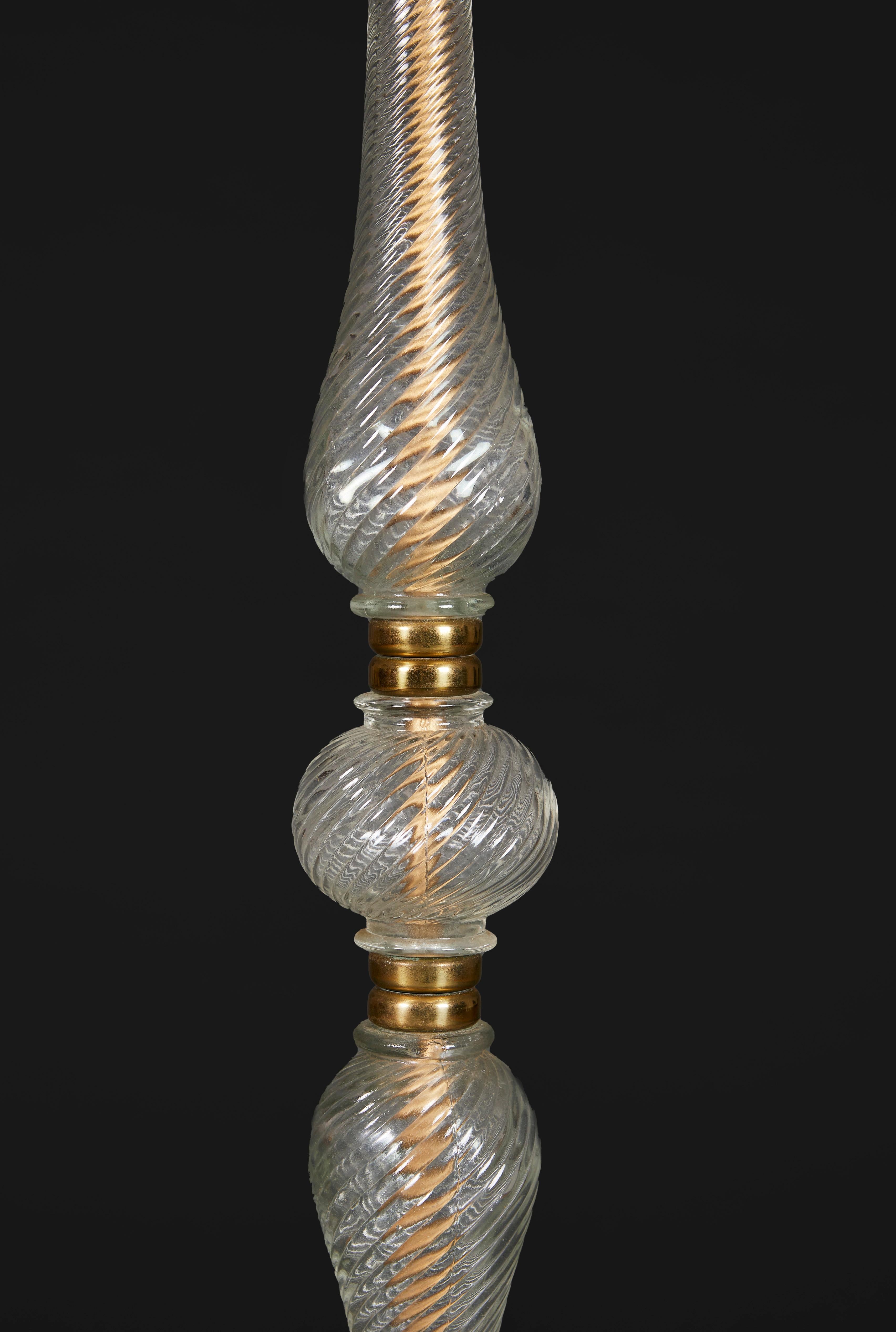 Italian A twisted Murano glass floor lamp For Sale
