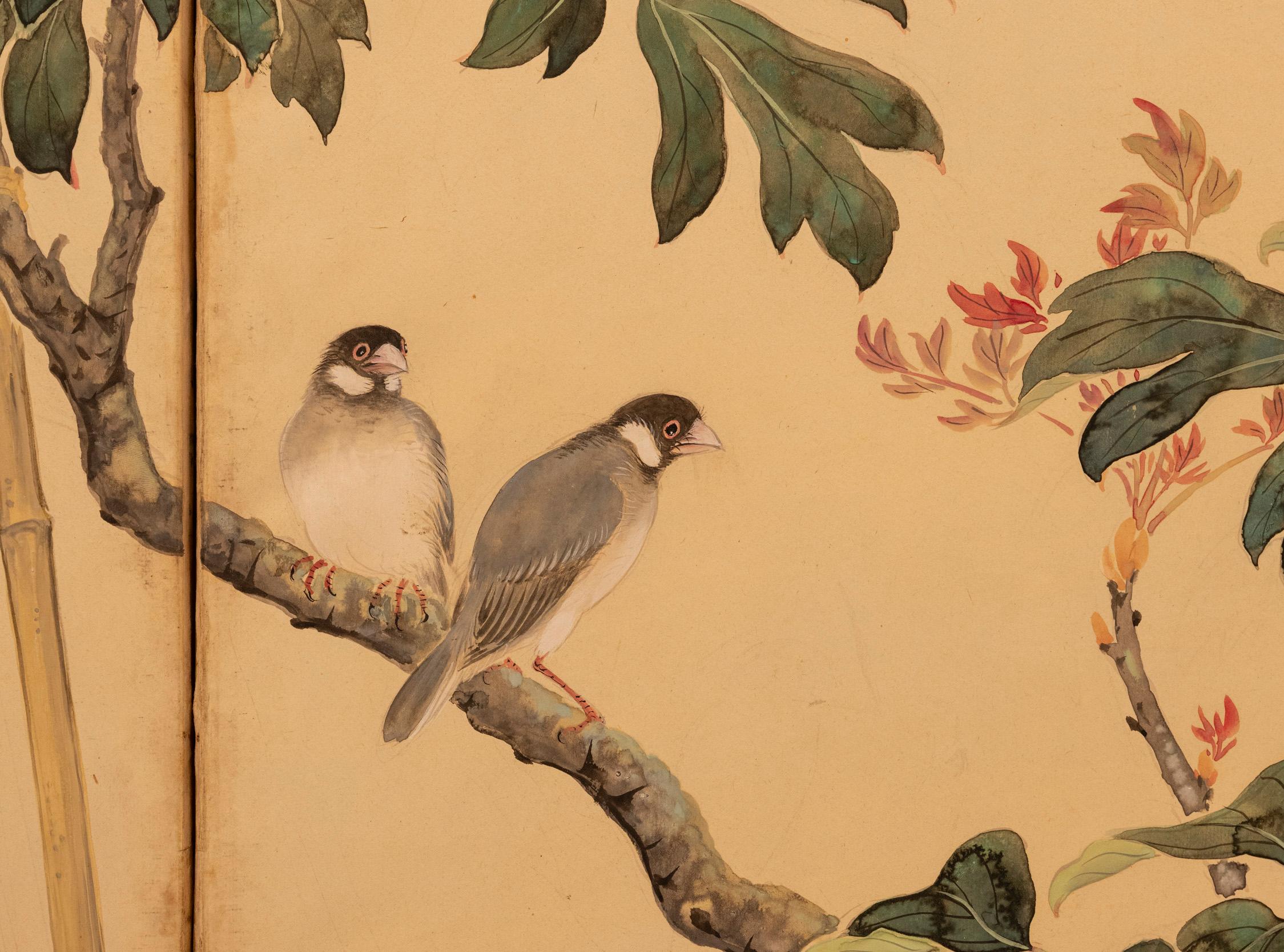 Dipinto a mano Uno schermo pieghevole a due pannelli con una scena naturalistica in vendita