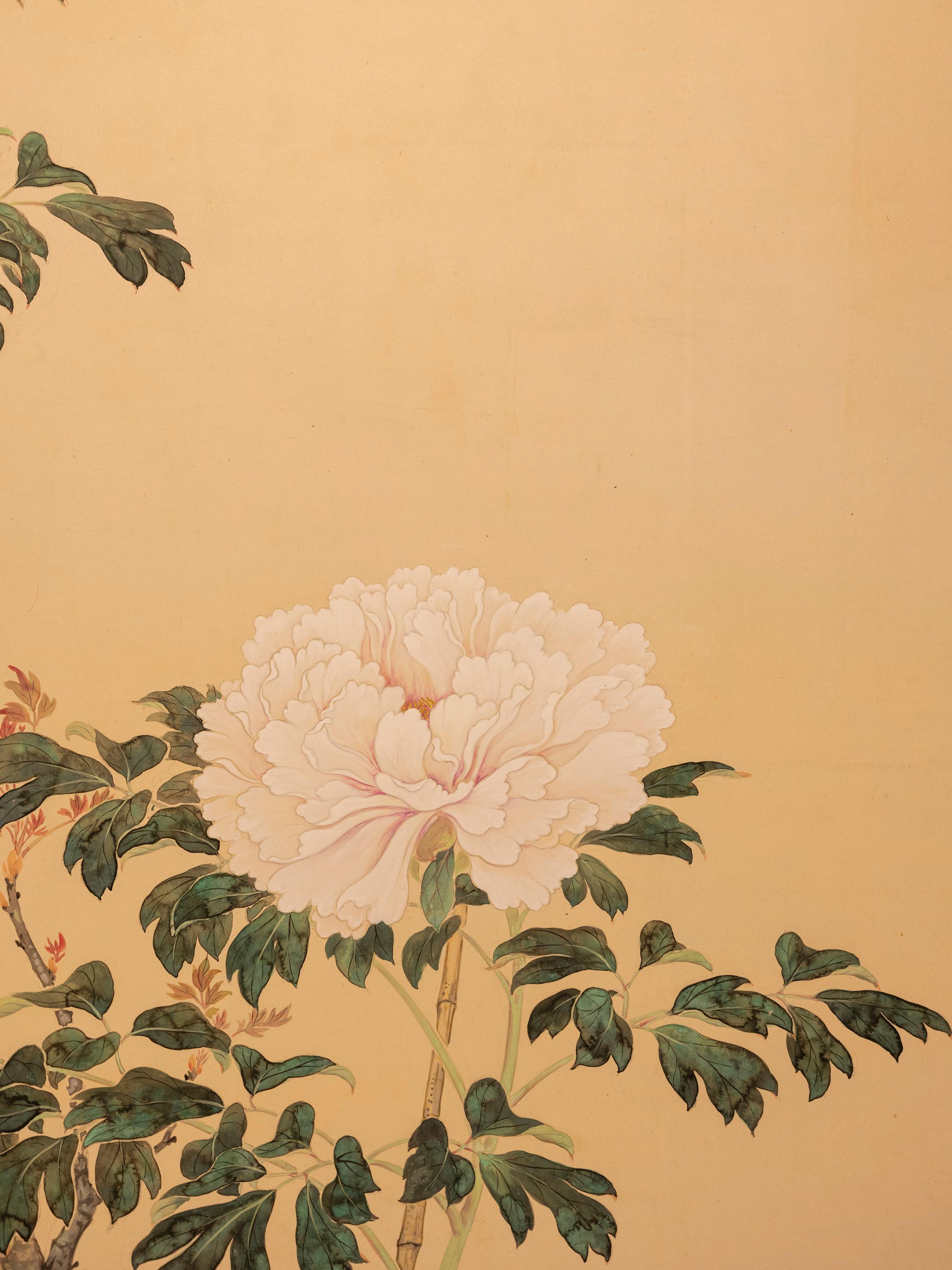 XX secolo Uno schermo pieghevole a due pannelli con una scena naturalistica in vendita