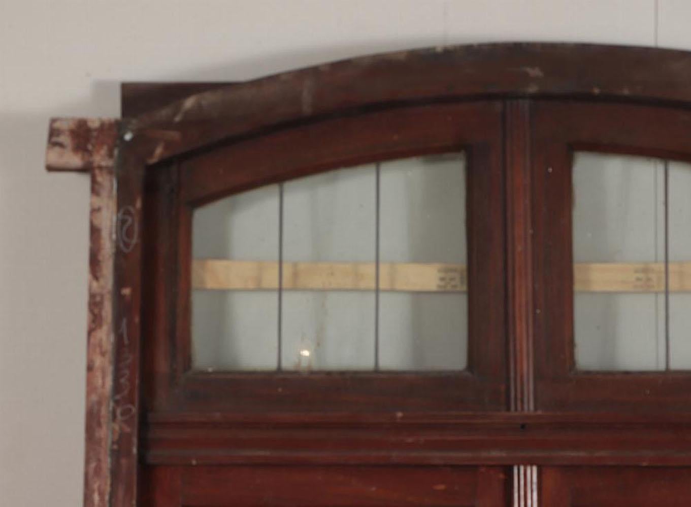 Ventana de caoba de dos hojas con cristal emplomado y marco, hacia 1920. Art Decó en venta