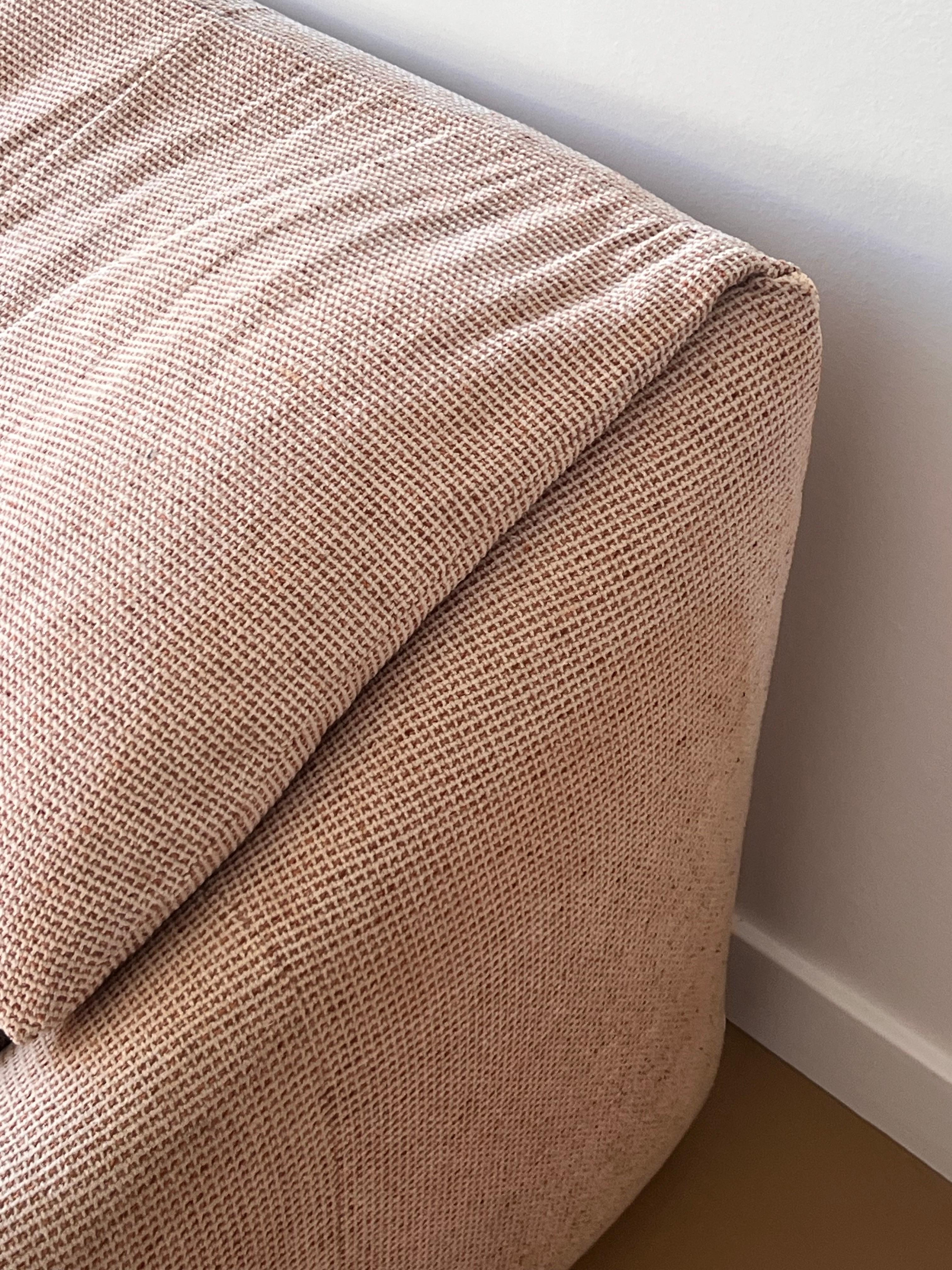 A two-seater “Plumy” sofa by Annie Hiéronimus for Cinna, France circa 1979 5
