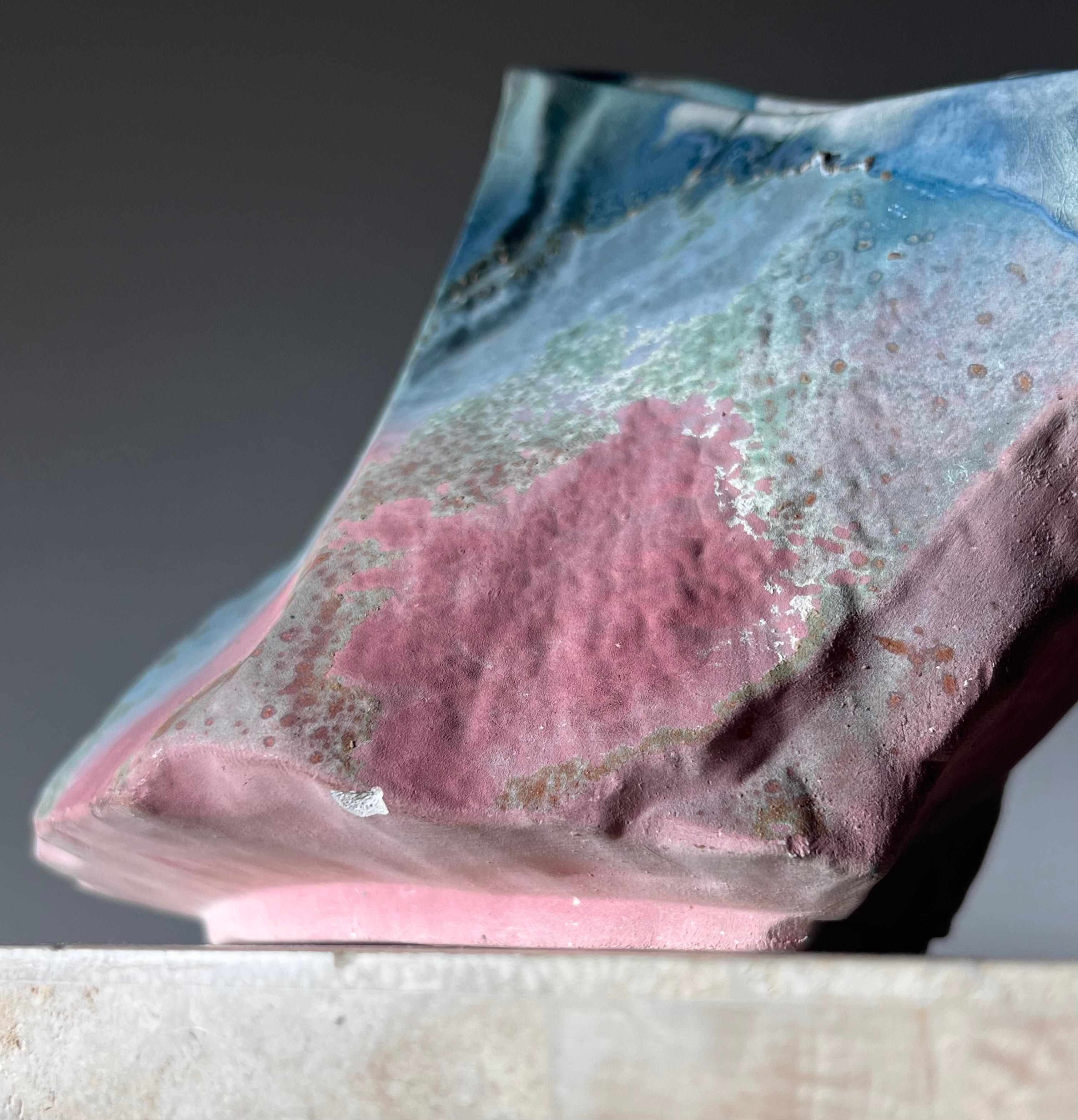 A unique ceramic vase by Tony Evans, signed, late 20th century For Sale 2