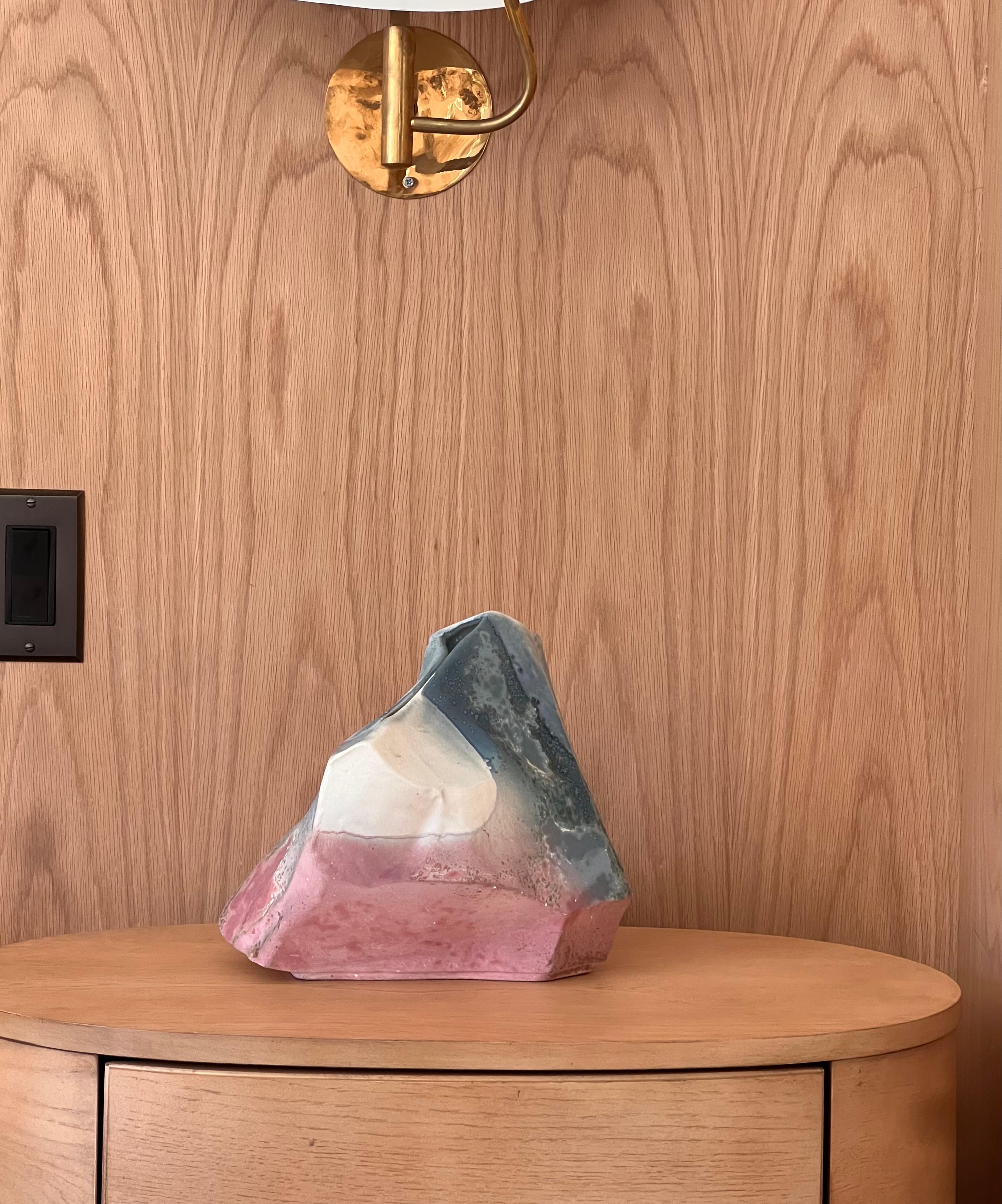 A unique ceramic vase by Tony Evans, signed, late 20th century For Sale 12