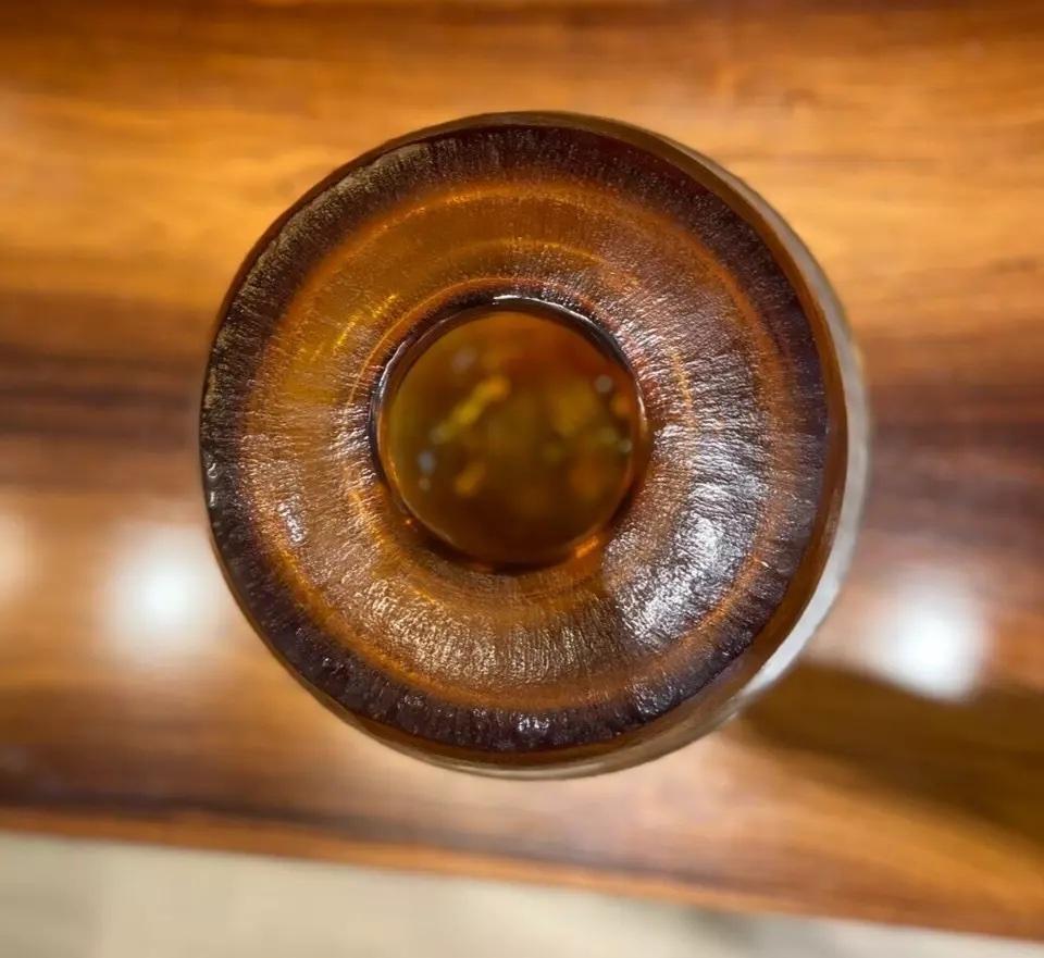 Mid-Century moderno Un vaso di vetro di Murano unico nel suo genere, opera di Massimo Micheluzzi Glass in vendita