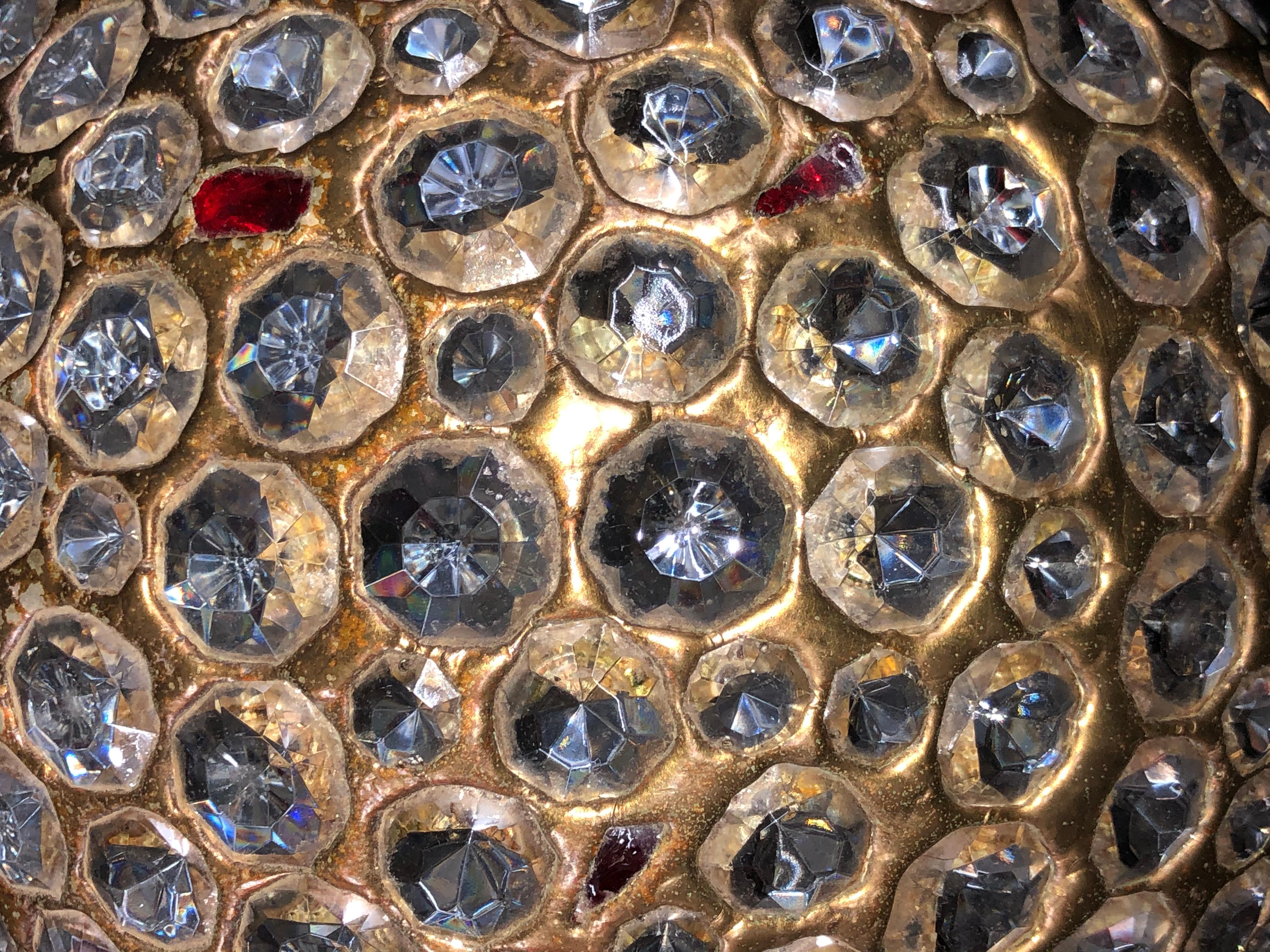 Sfera luminosa unica nel suo genere, con ottone modellato a mano / vetro di cristallo Sertissage In condizioni ottime in vendita a Bronx, NY