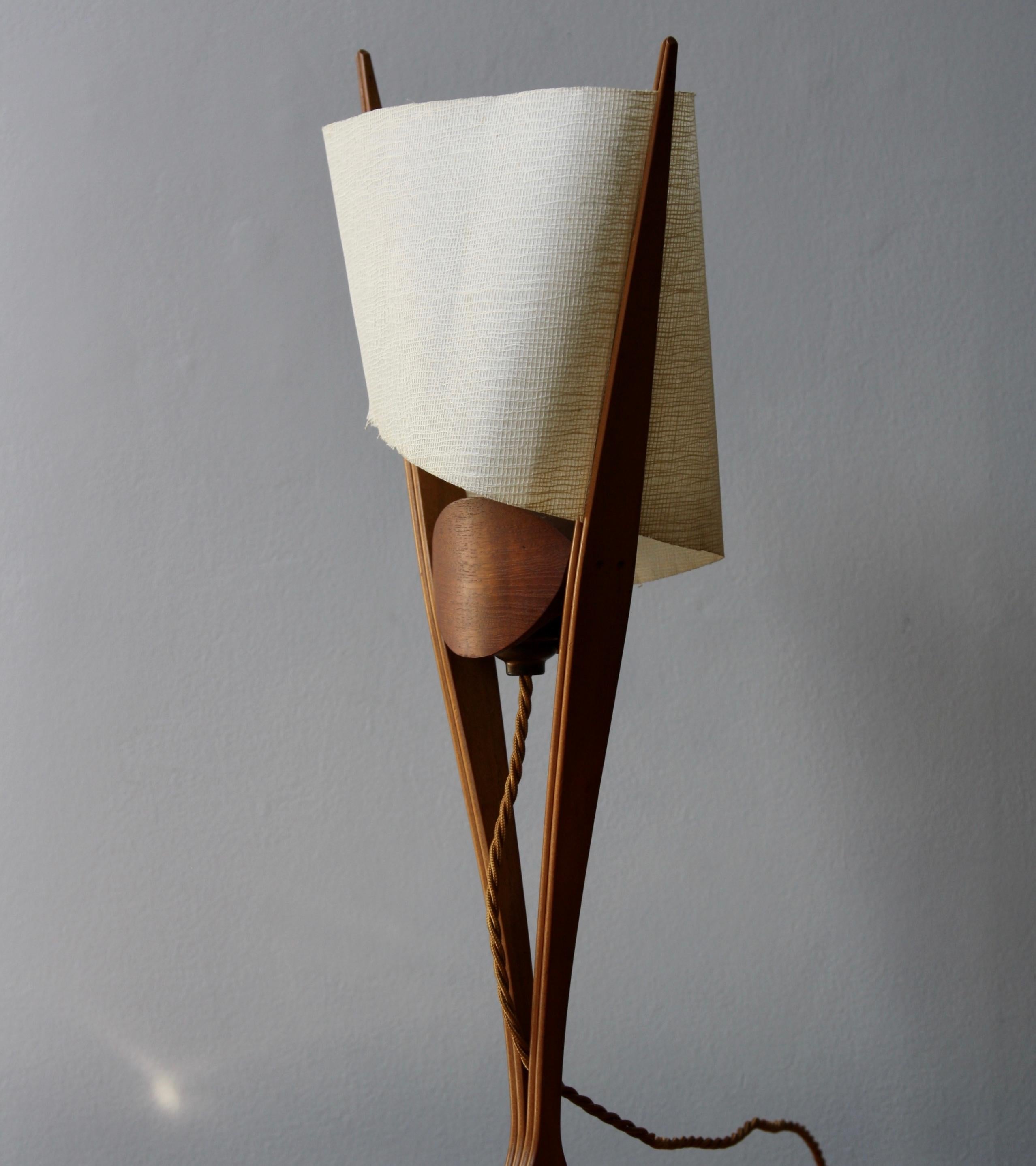 Unique, Prototype, British Modernist Table Light by David Pye, England, 1941 6