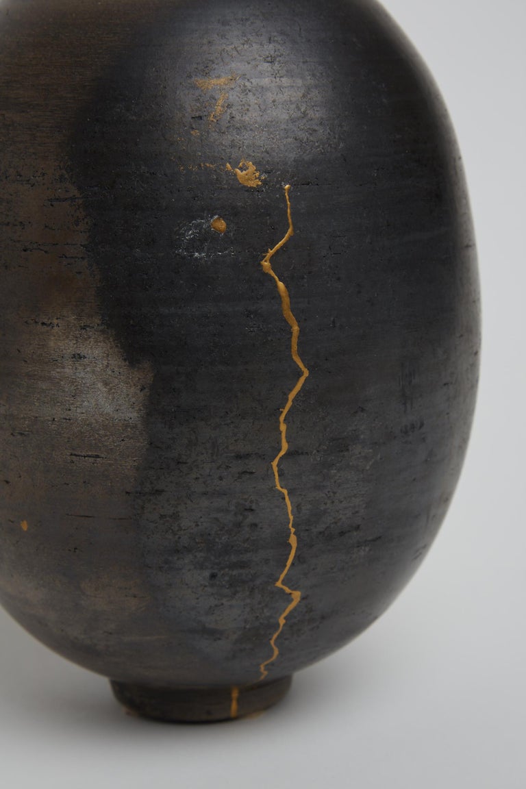 Unique Vase by Karen Swami, 2021 For Sale 1