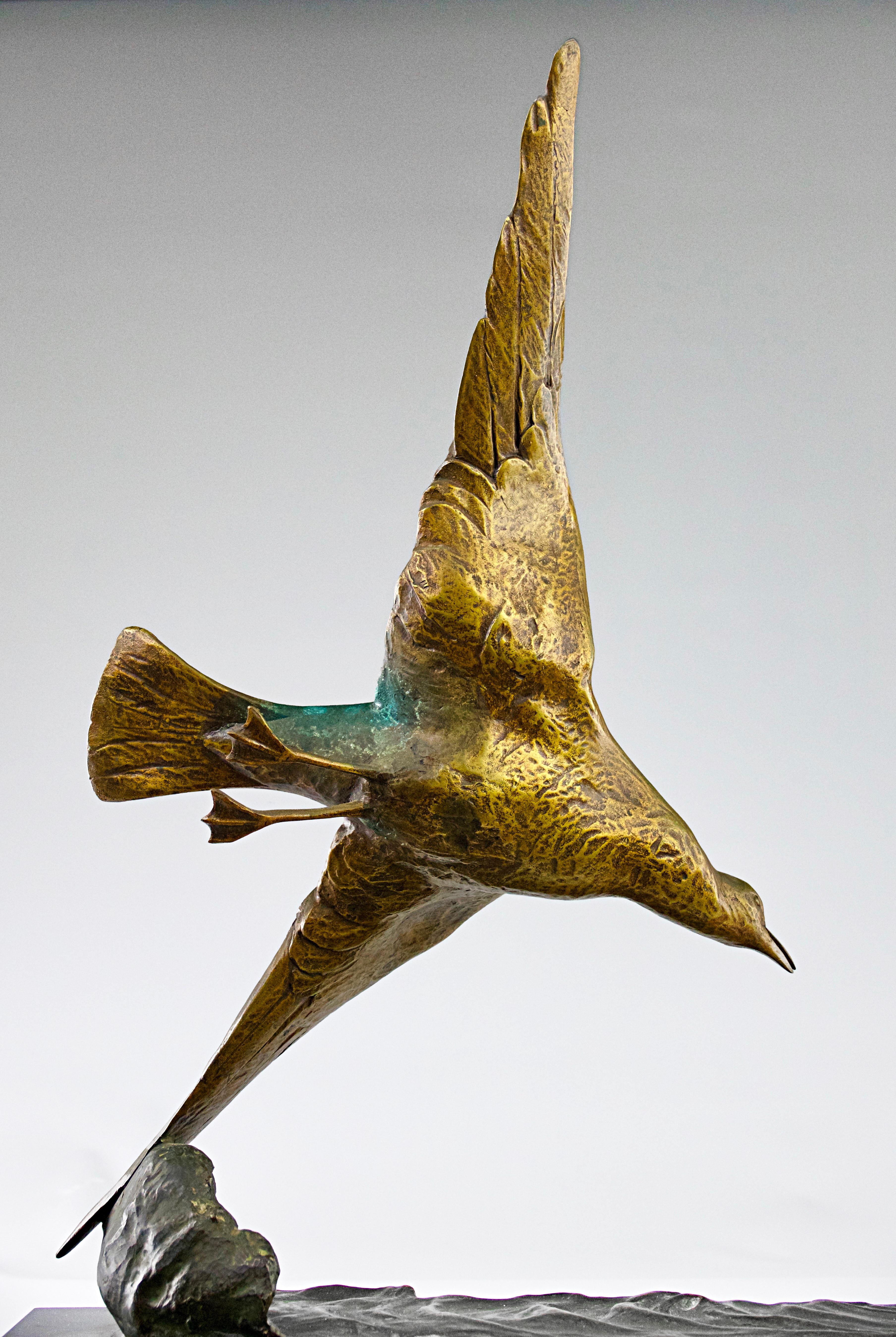 A. Van Kote, Seagull above Waves, Bronze Sculpture Late 19th Century Belgium For Sale 6
