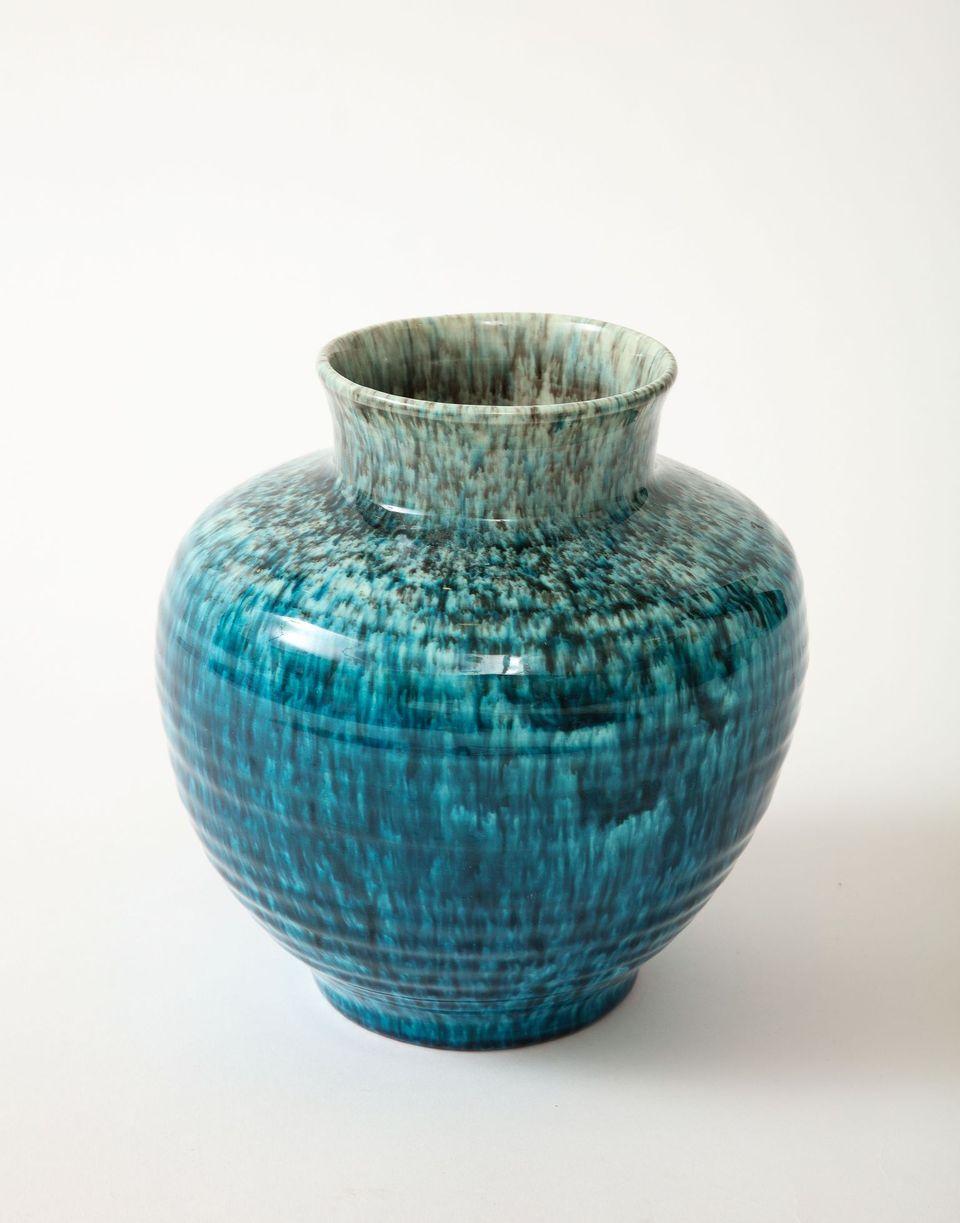 Vase d'Accolay Pottery en vente 4