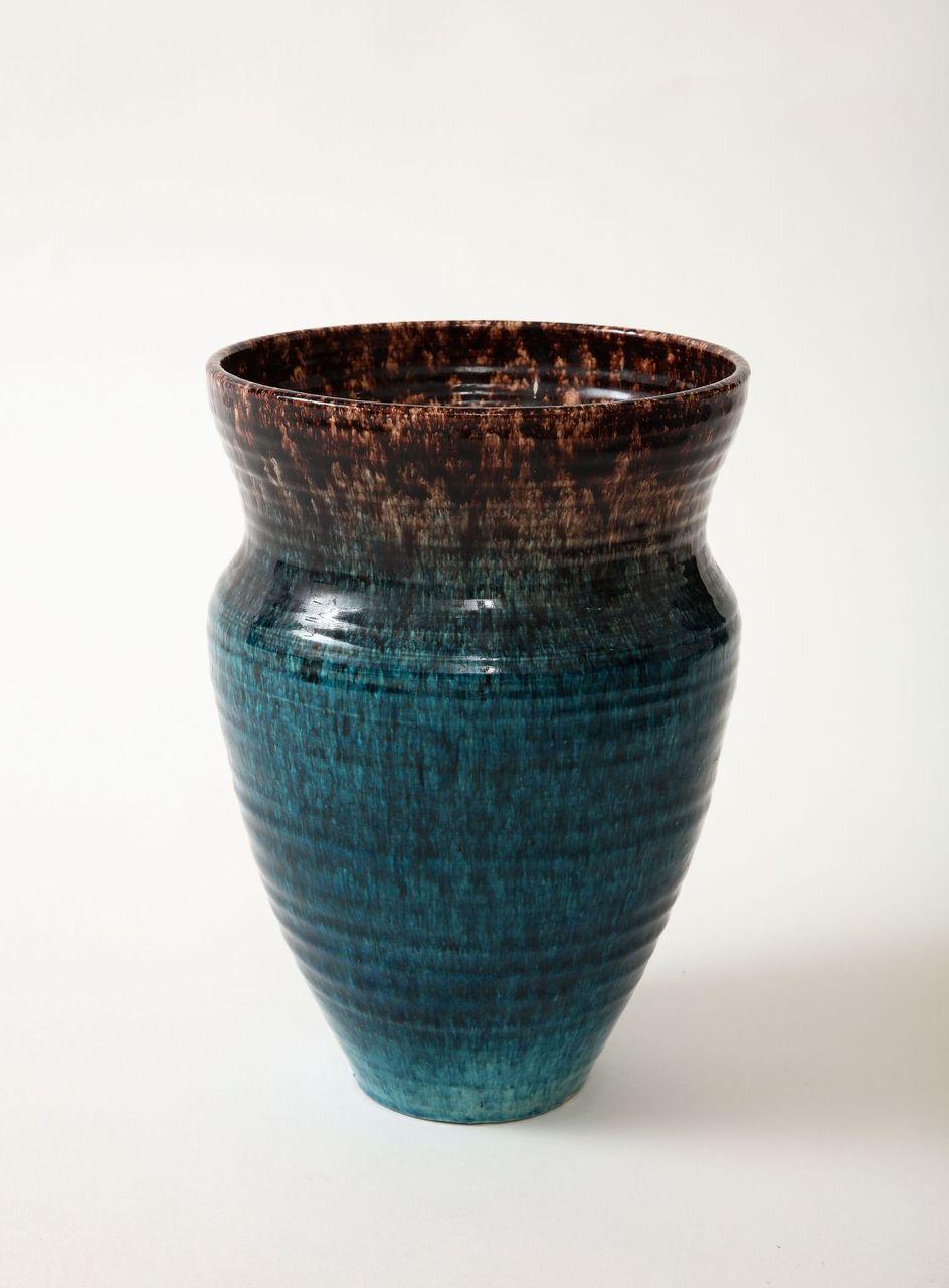 Vase by Accolay Pottery For Sale 4
