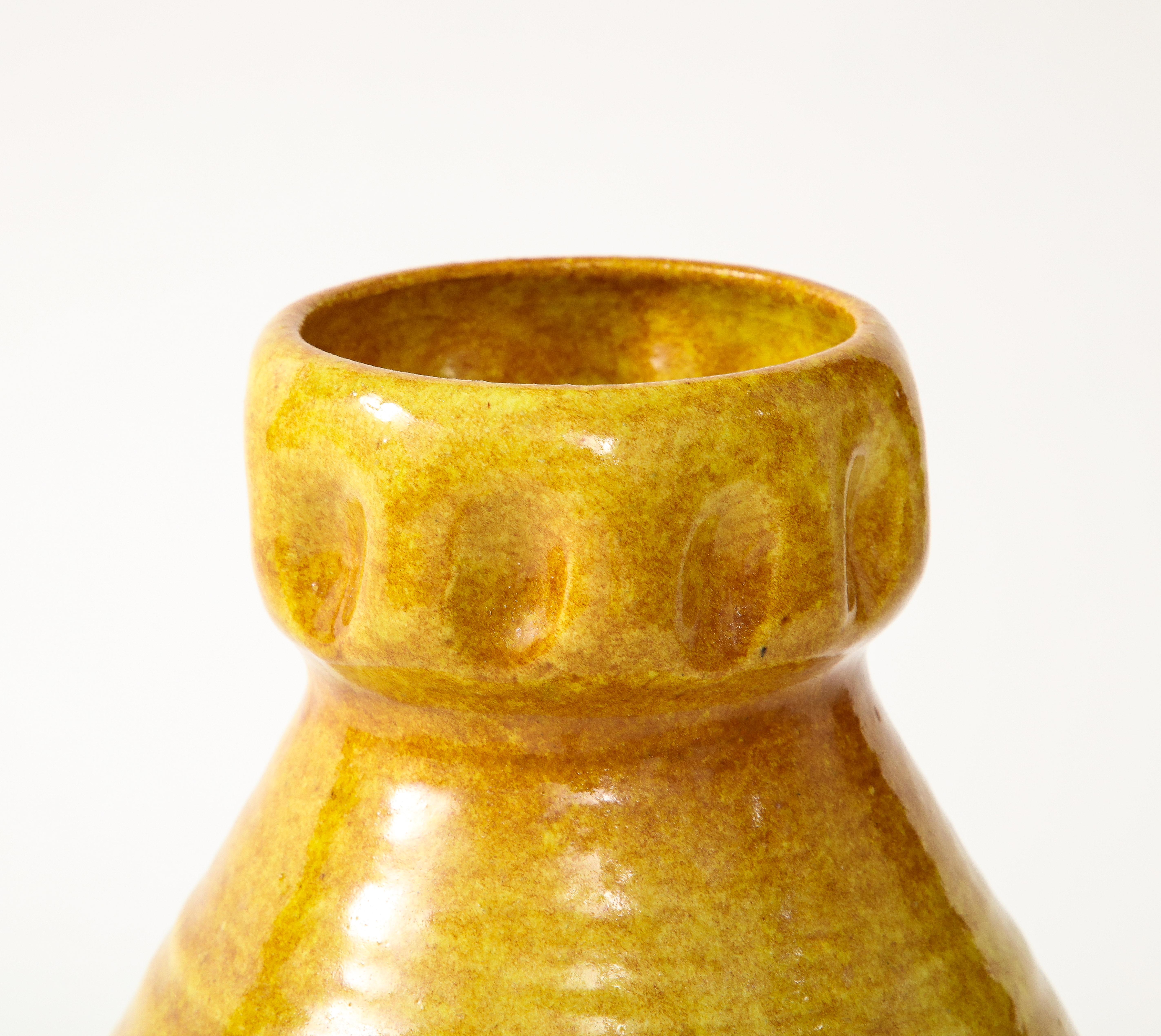 Vase aus Ton von Accolay Pottery (Französisch) im Angebot