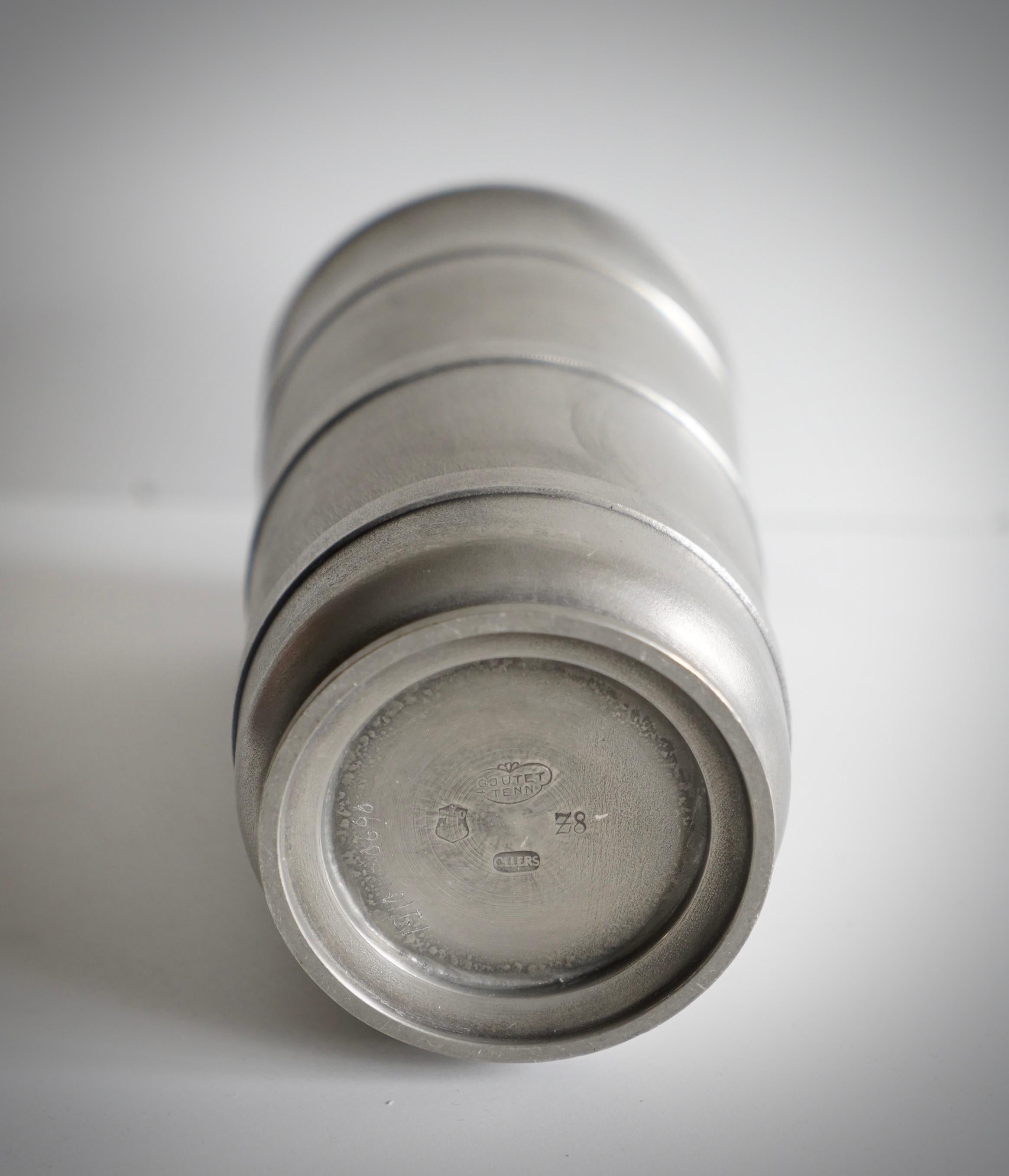 Metà XX secolo Un vaso di  Edvin Ollers in vendita