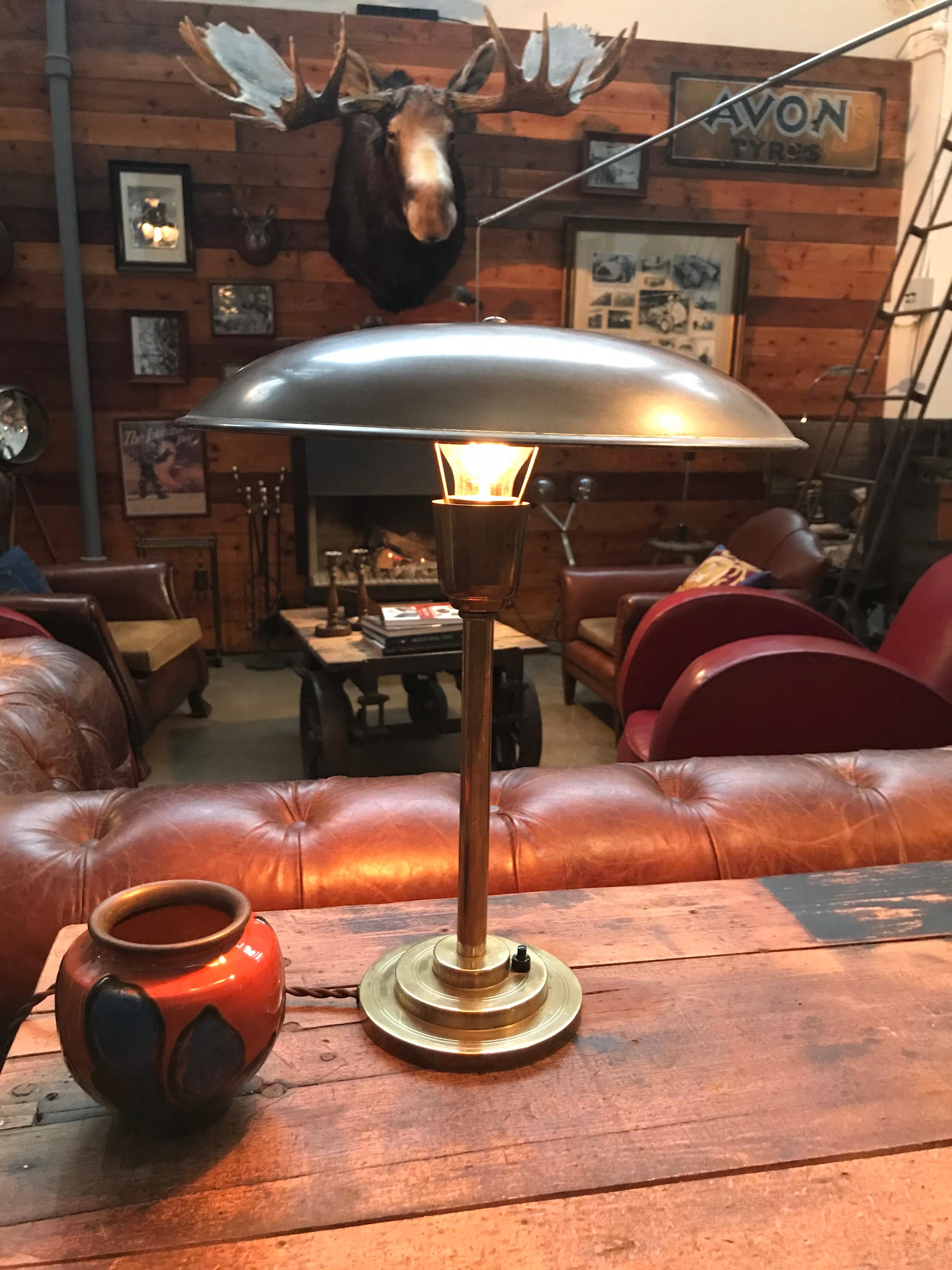 Very Attractive Art Deco Table Lamp in Copper and Brass 5