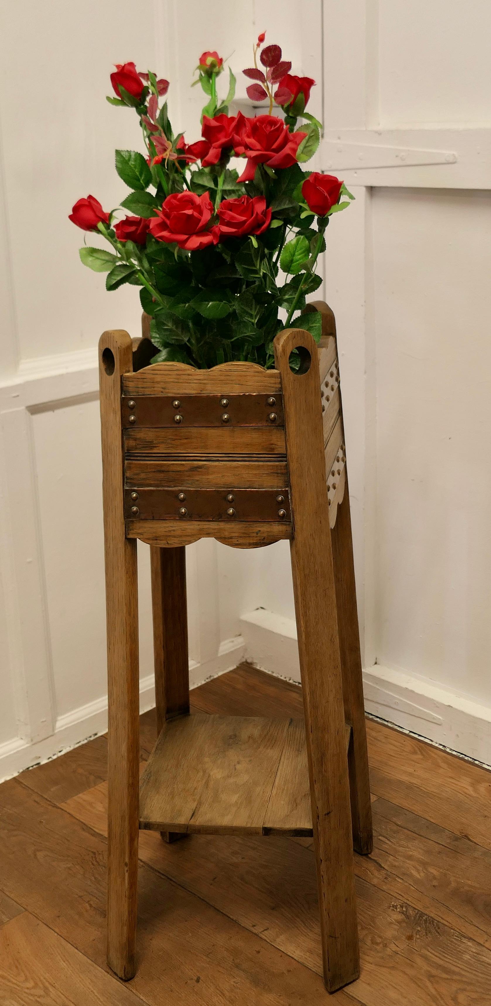 A Very Attractive Arts and Crafts Oak and Copper Jardinière, Plant Stand    For Sale 4