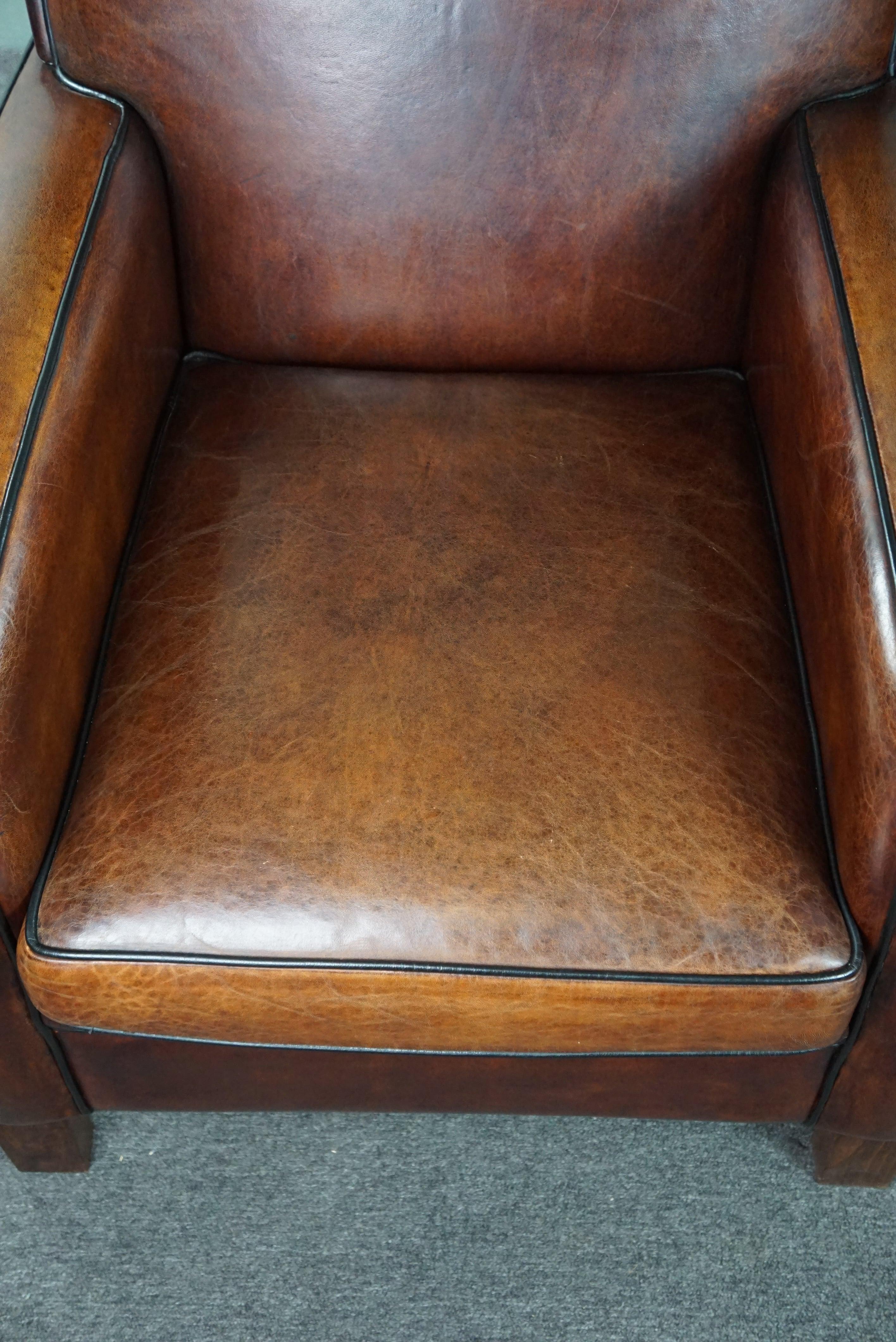 A very beautiful set of 2 Art Deco design armchairs in sheep leather For Sale 1