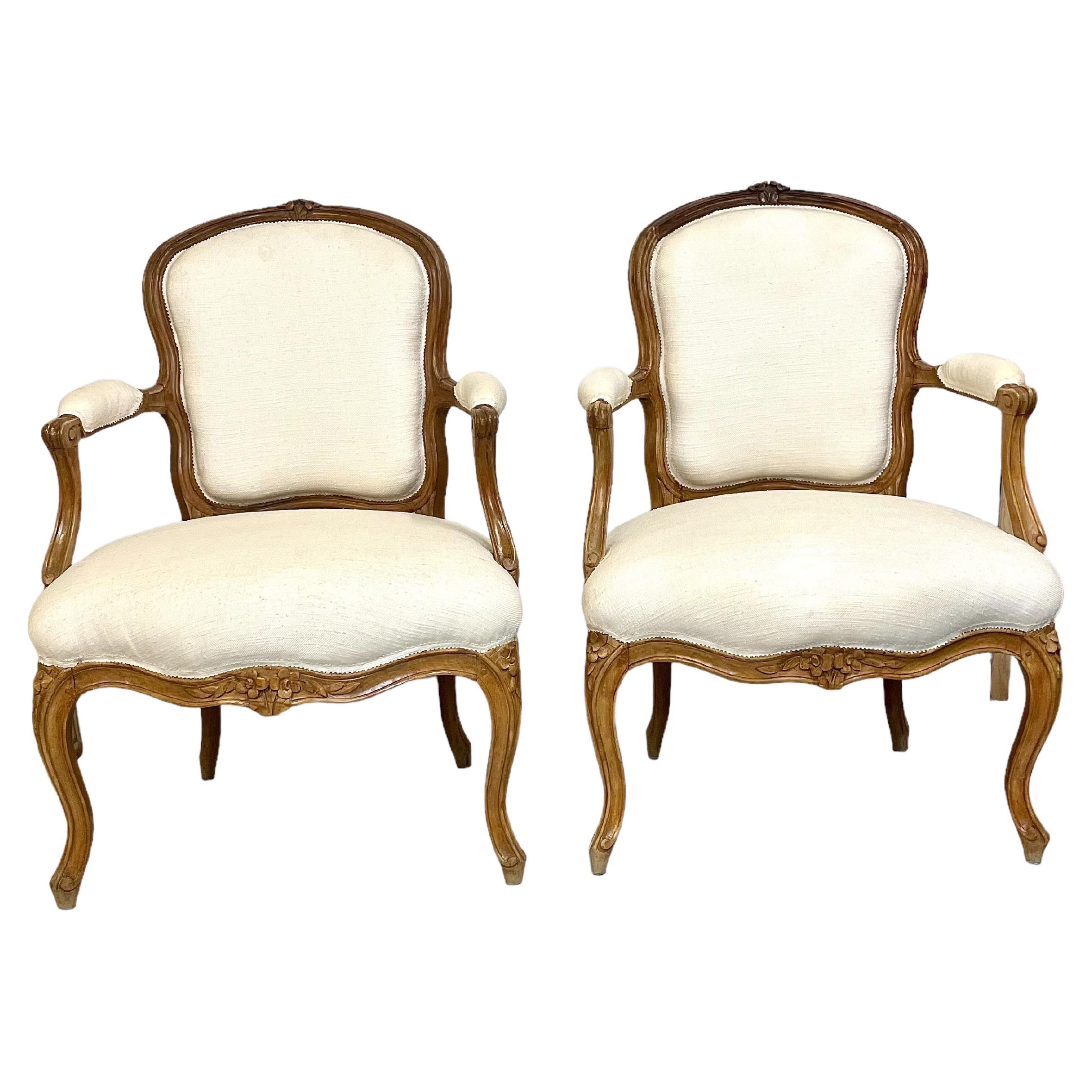 Louis XV Period Pair of Walnut Cabriolets Armchairs, 18th Century For Sale