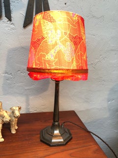 Very Elegant Antique Art Deco Table Lamp in Cast Alloy