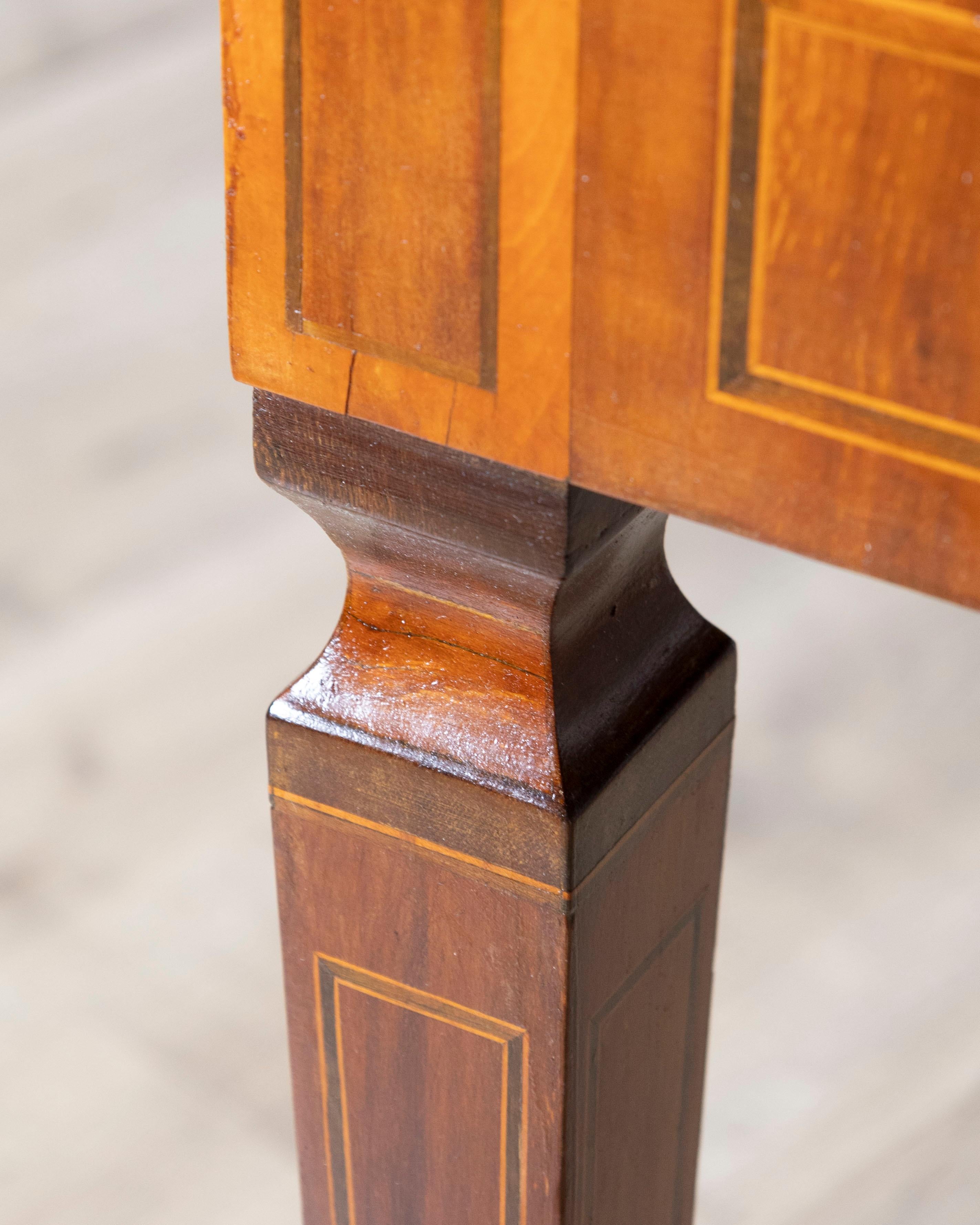 A very elegant walnut table/desk with a central drawer For Sale 5
