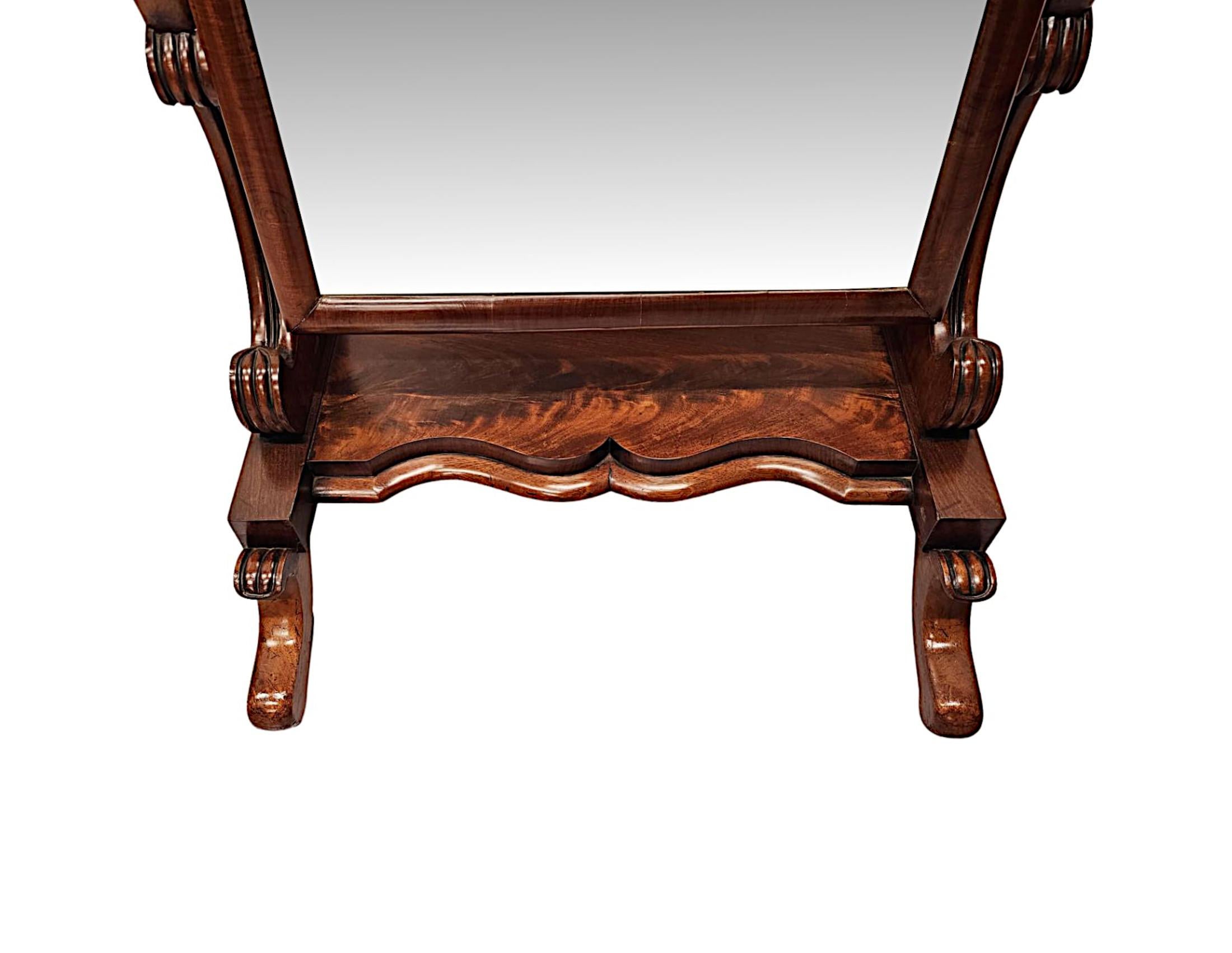 A Very Fine 19th Century Flame Mahogany Cheval Mirror In Good Condition For Sale In Dublin, IE
