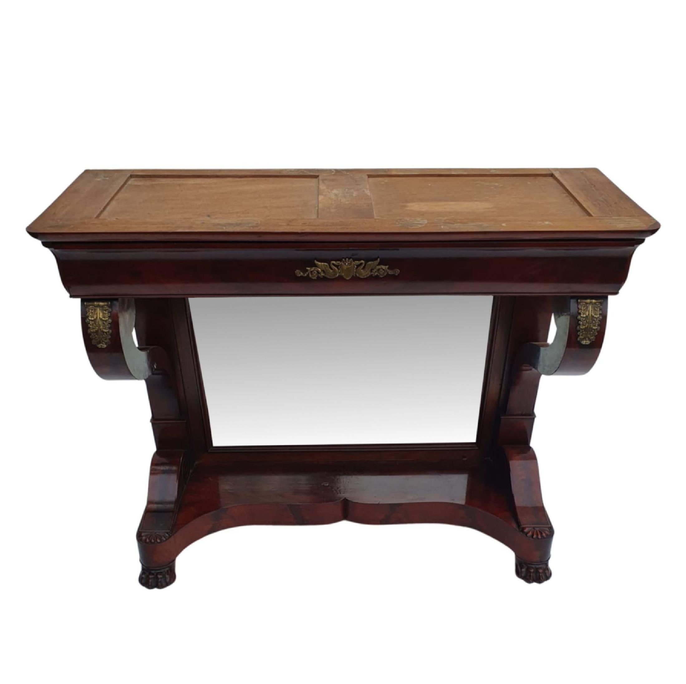 Very Fine 19th Century Flame Mahogany Marble Top Console Table 3