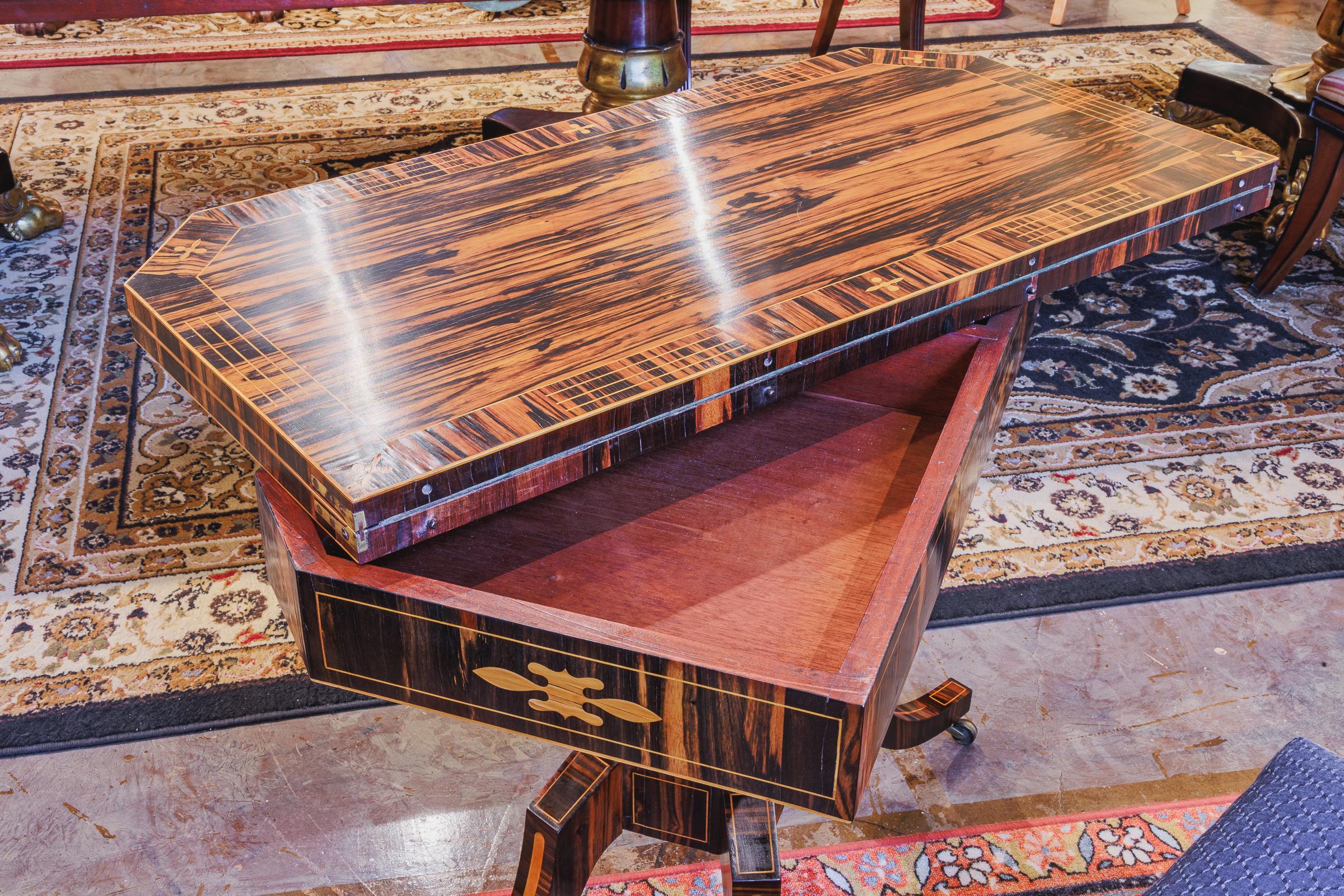 Zebra Wood Very Fine 19th Century Regency Calamander and Inlaid Game Table