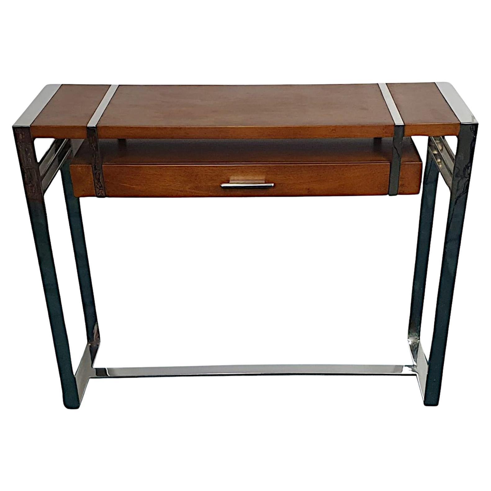 Mesa consola muy fina de madera de cerezo y cromo de diseño Art Decó del siglo XX en venta