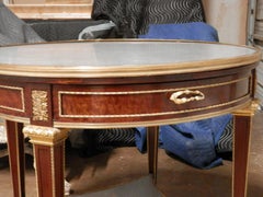 Très belle et rare table centrale Louis XVI du 19ème siècle attribuée à Durand