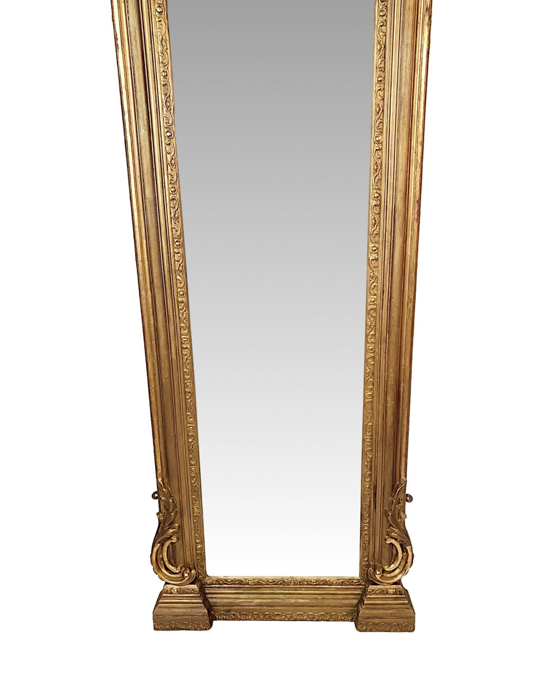 Very Fine and Rare 19th Century Giltwood Pier or Dressing Mirror In Good Condition In Dublin, IE