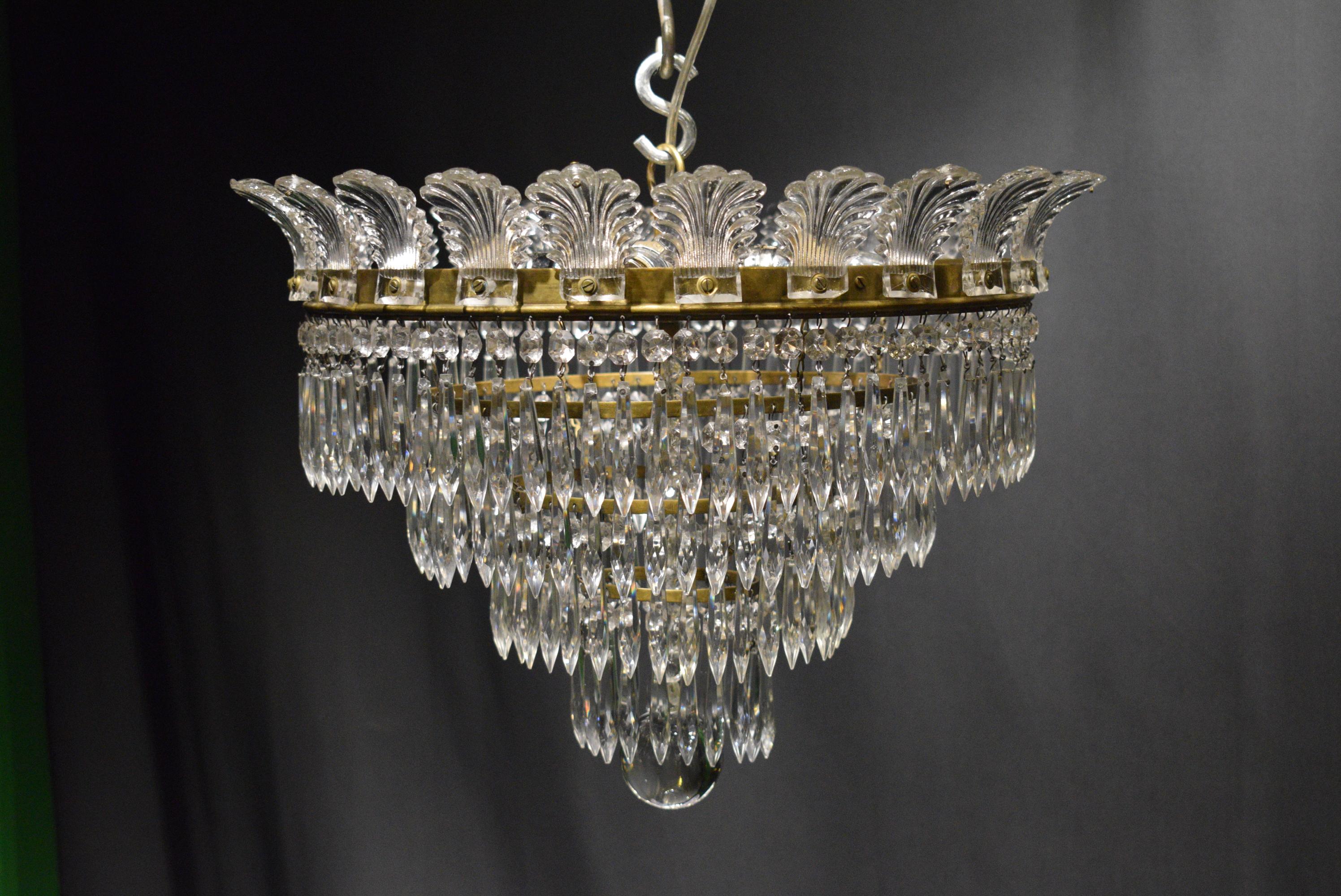 Early 20th Century Very Fine Bronze and Crystal Pendant by Baccarat