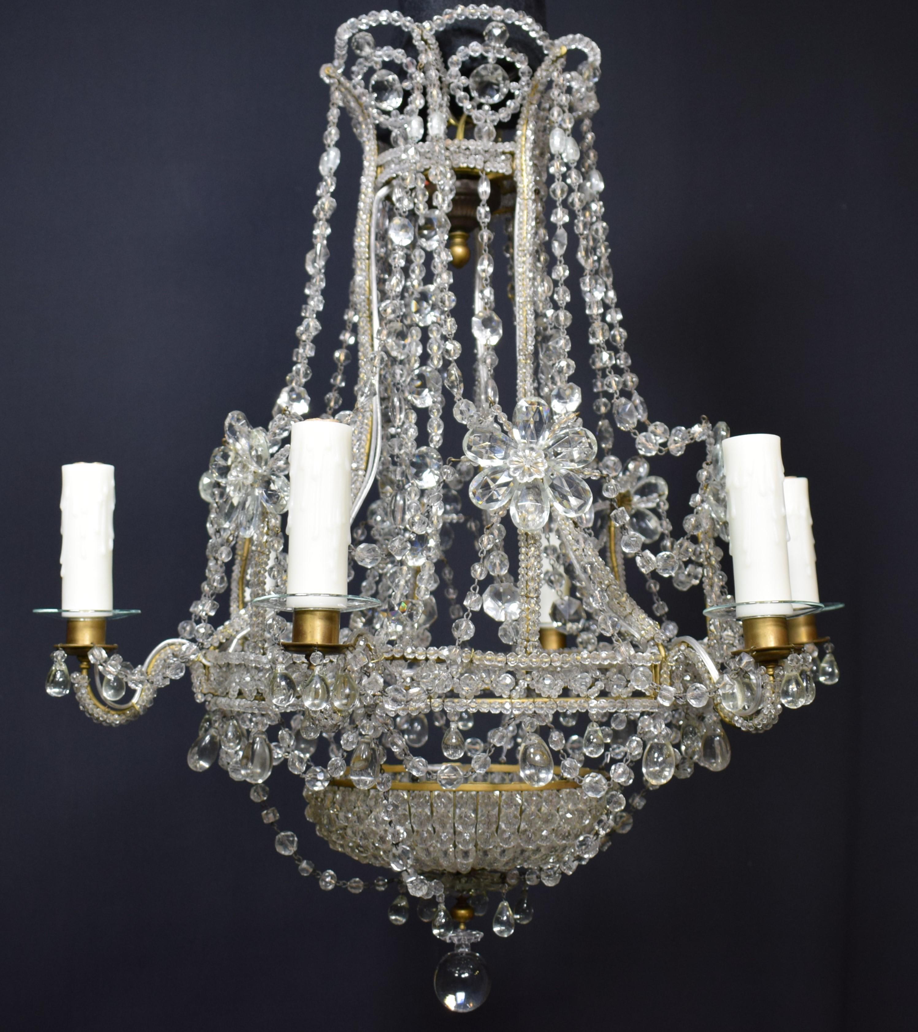 A very fine and decorative Baltic crystal chandelier. Exquisite crystal pinning work.
Sweden, circa 1900. 6 lights. Near pair available. 
Dimensions: height 27 x diameter 24.
CW4587.