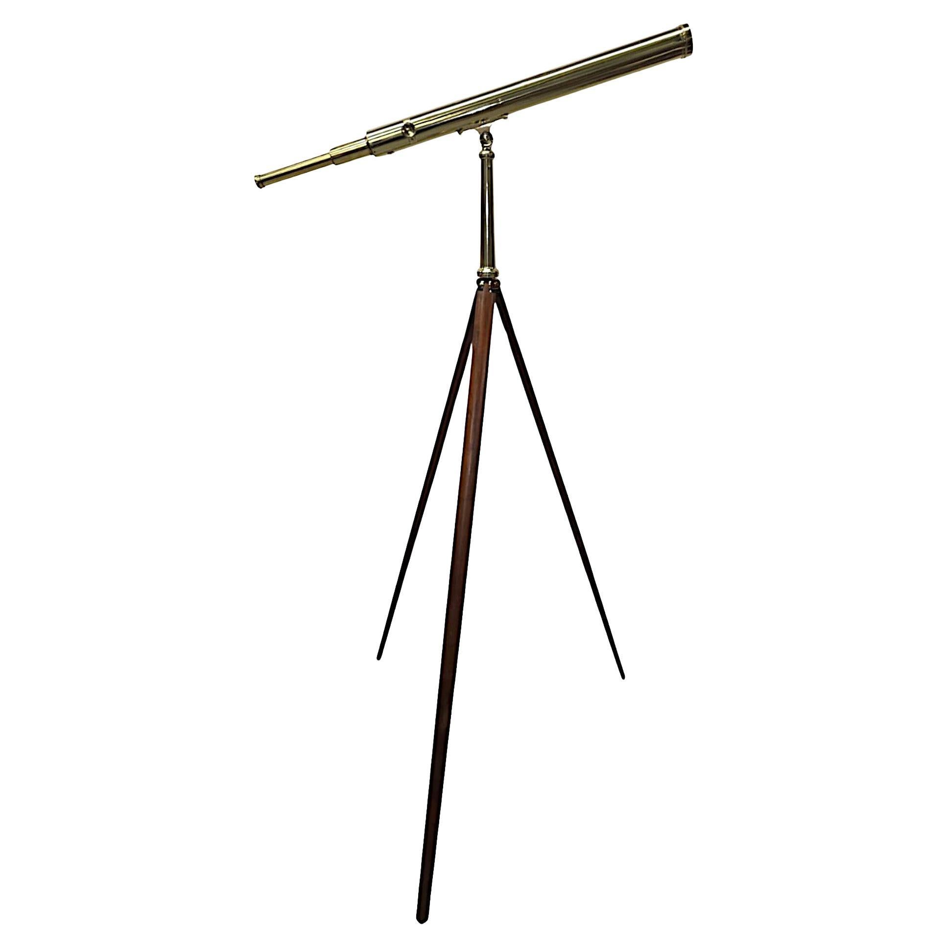 A Very Fine Early 19th Century Brass Telescope By W.
T. Gilbert, London
