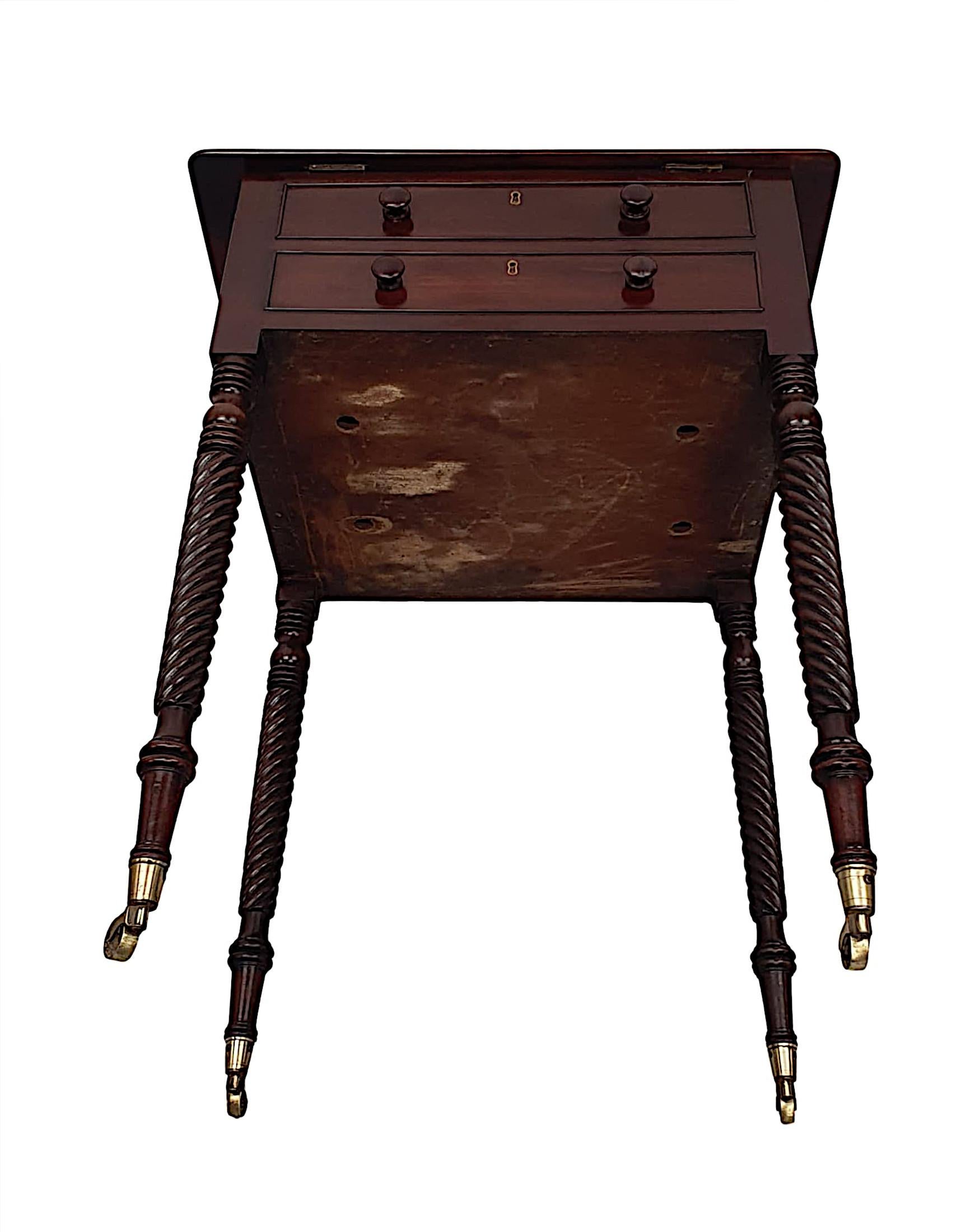 A Very Fine Early 19th Century Irish Regency Occasional Table  For Sale 3