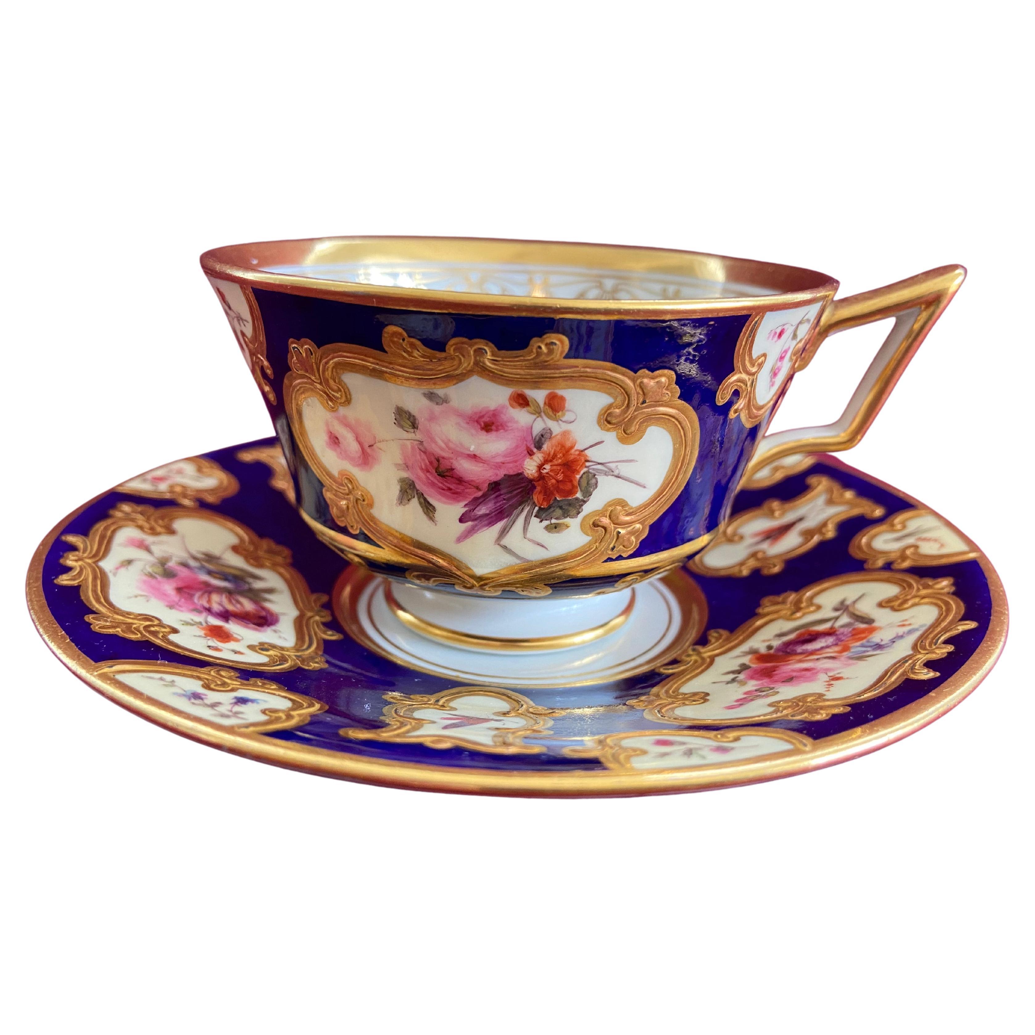 Très belle tasse à thé et soucoupe en porcelaine Flight Barr and Barr Worcester, vers 1815 en vente