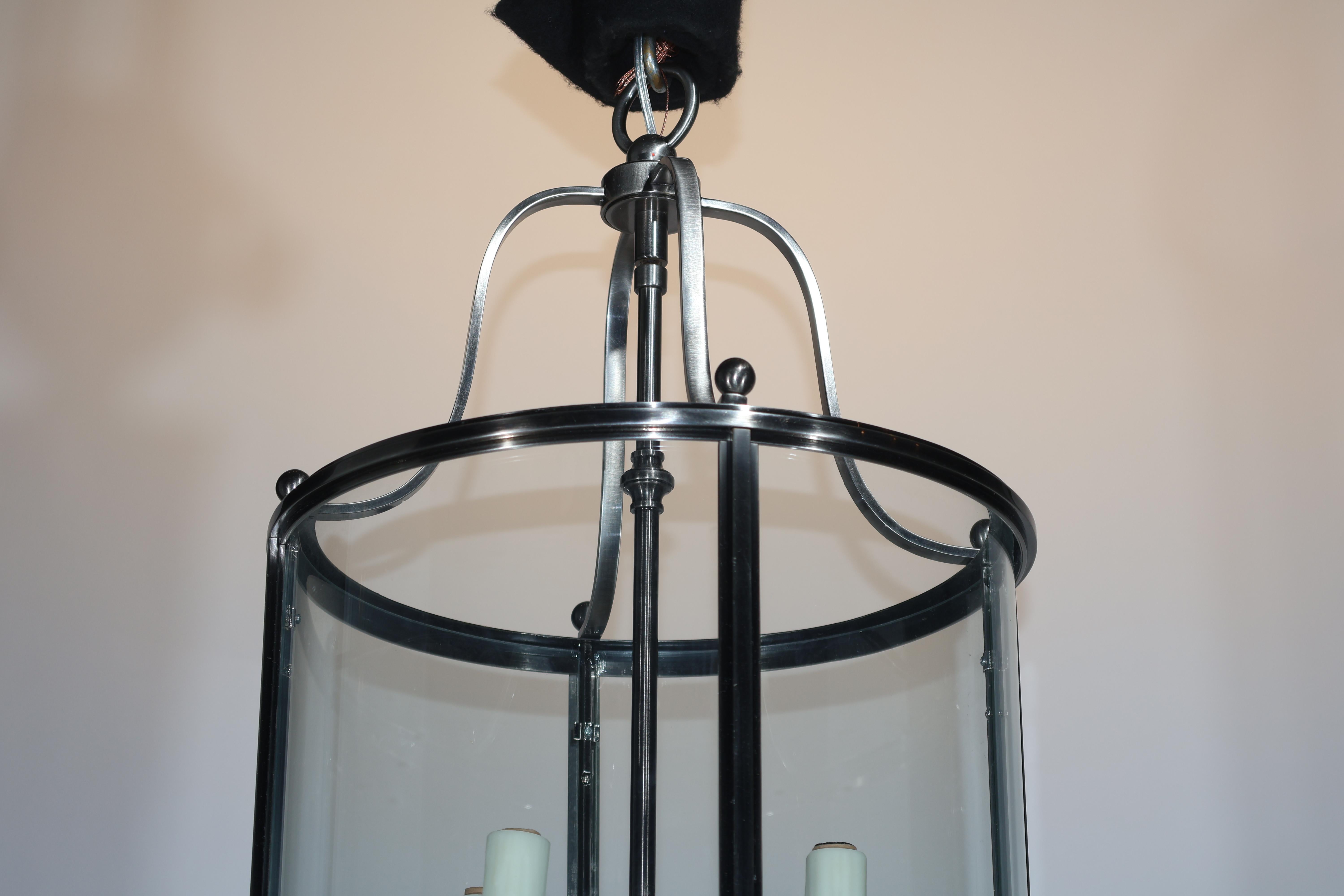 Néoclassique Très belle lanterne moderne à quatre lumières en vente