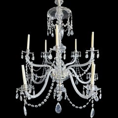 Très beau lustre George III en cristal soufflé et taillé à la main à dix lumières