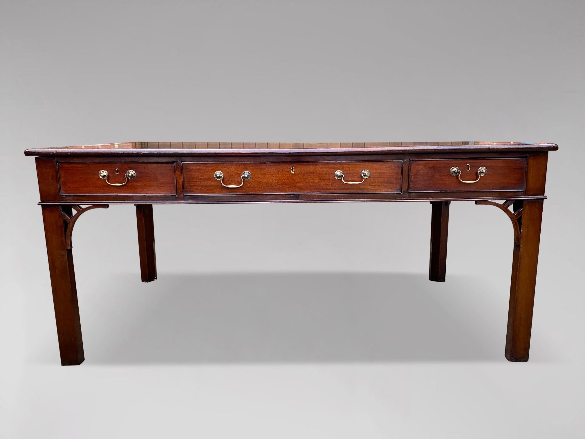 Very Fine George III Period Mahogany Partners Library Writing Table 3