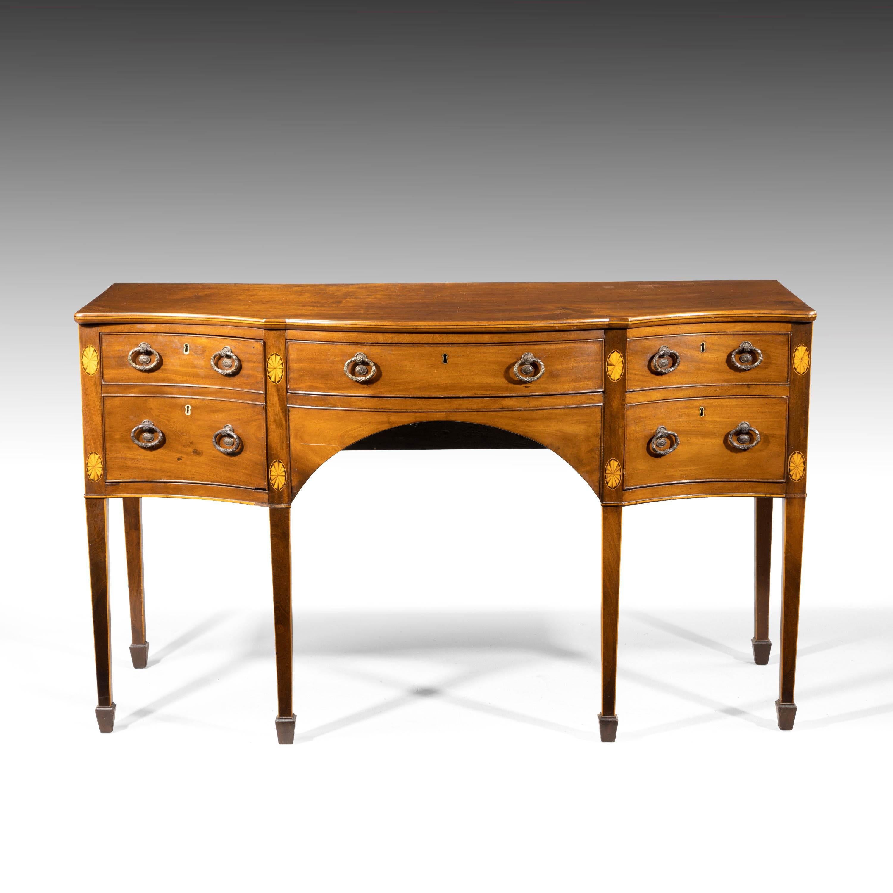 Very Fine George III Period Sideboard by Gillows of Lancaster In Good Condition In Peterborough, Northamptonshire