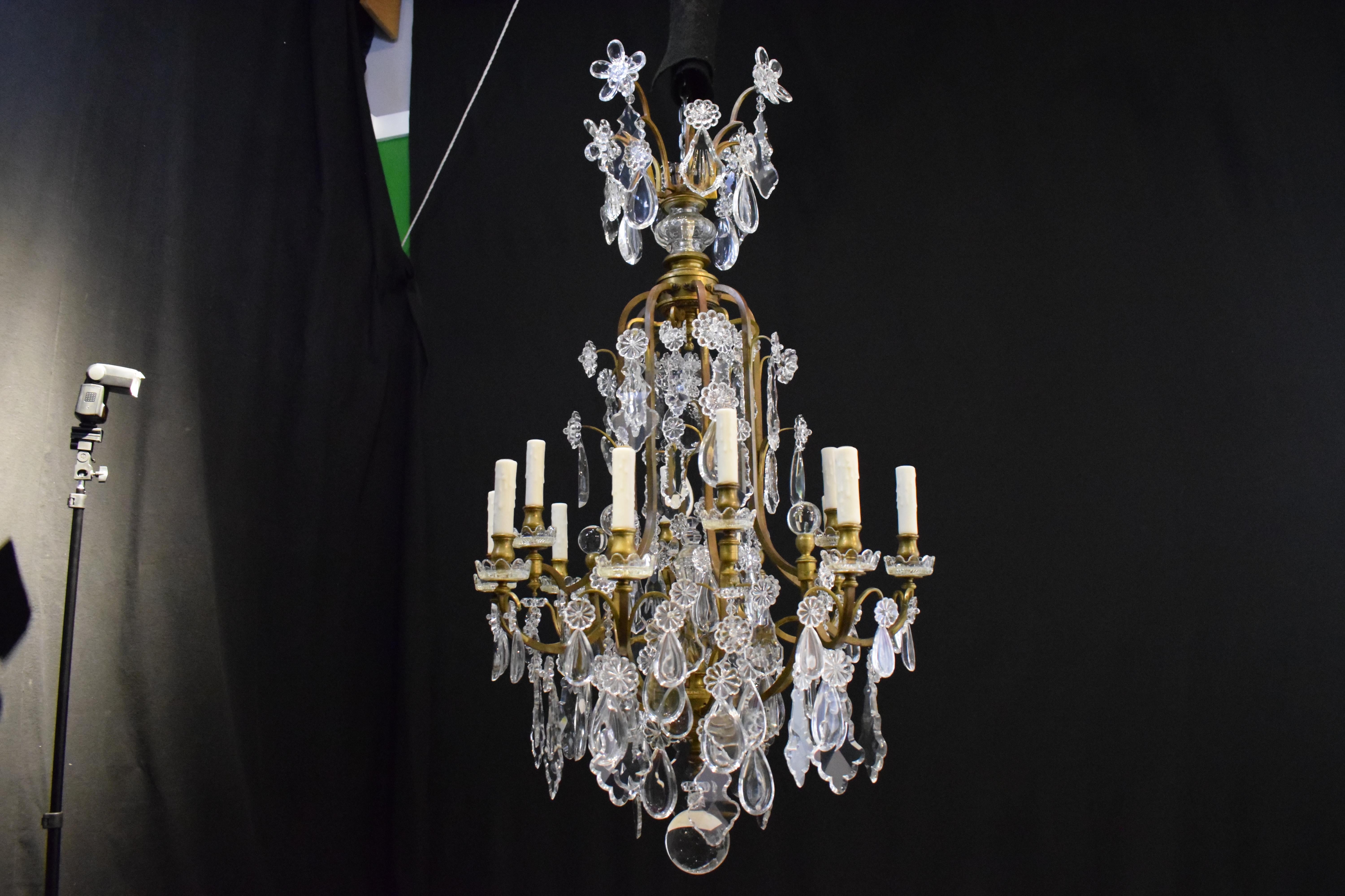 Very Fine Gilt Bronze and Crystal Chandelier Louis XV Style 