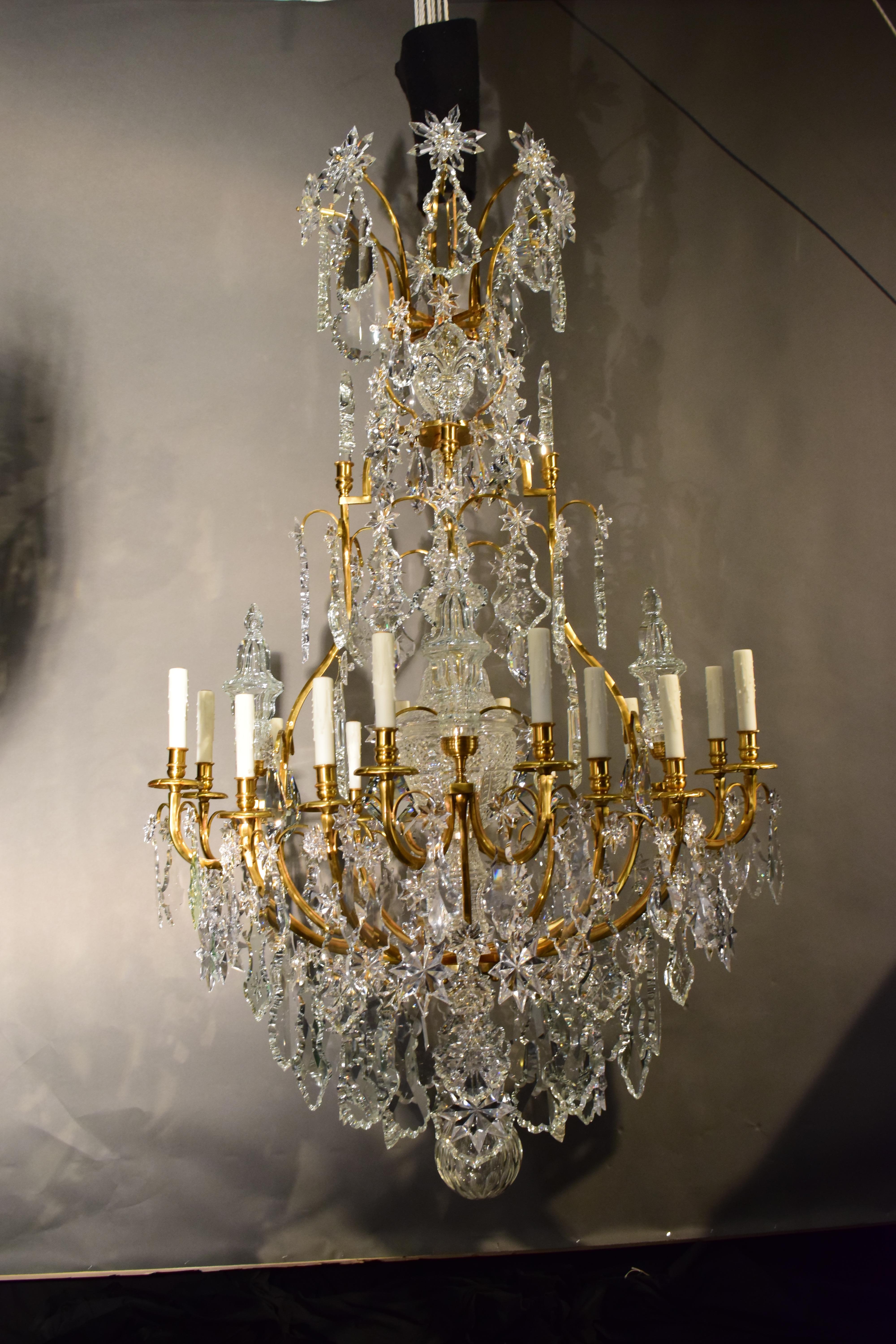 Very Fine Gilt Bronze & Crystal Chandelier by Baccarat For Sale 5