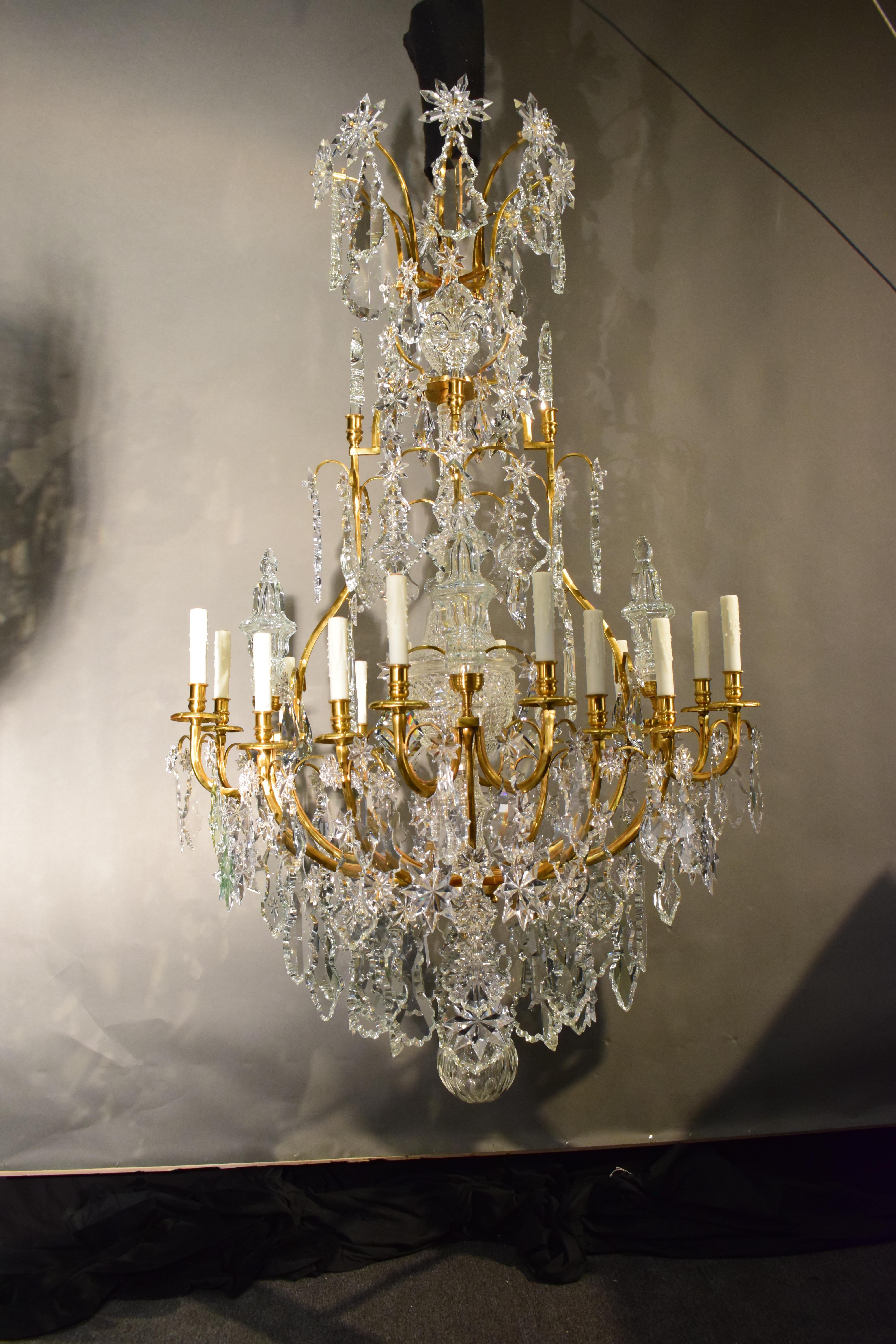 Very Fine Gilt Bronze & Crystal Chandelier by Baccarat For Sale 12